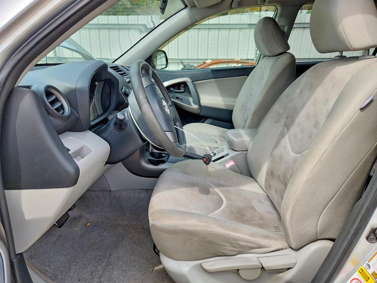 2009 Toyota Rav4 Base Silver vin: JTMZF33V795008174