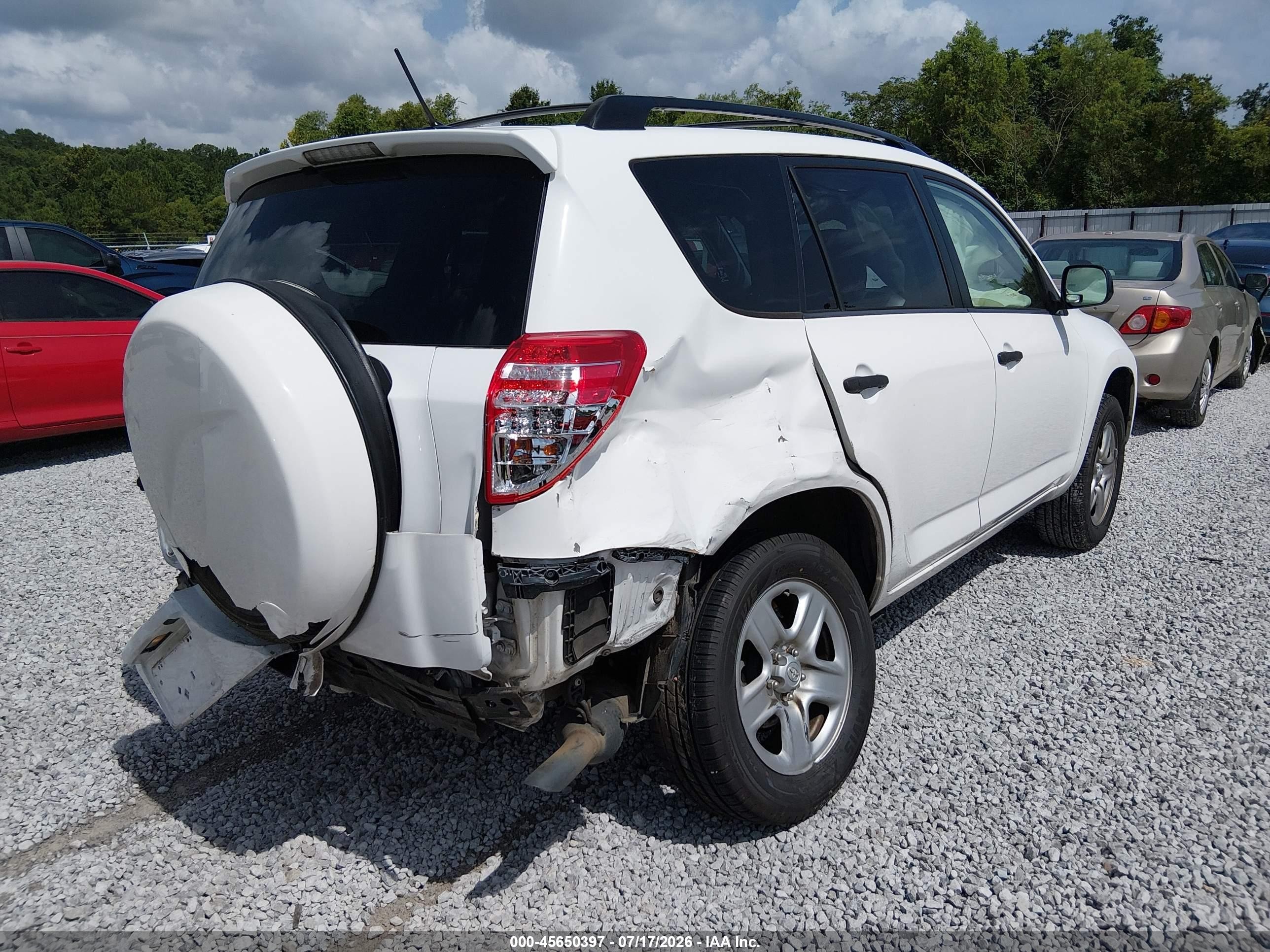 2009 Toyota Rav4   White vin: JTMZF33V79D002090