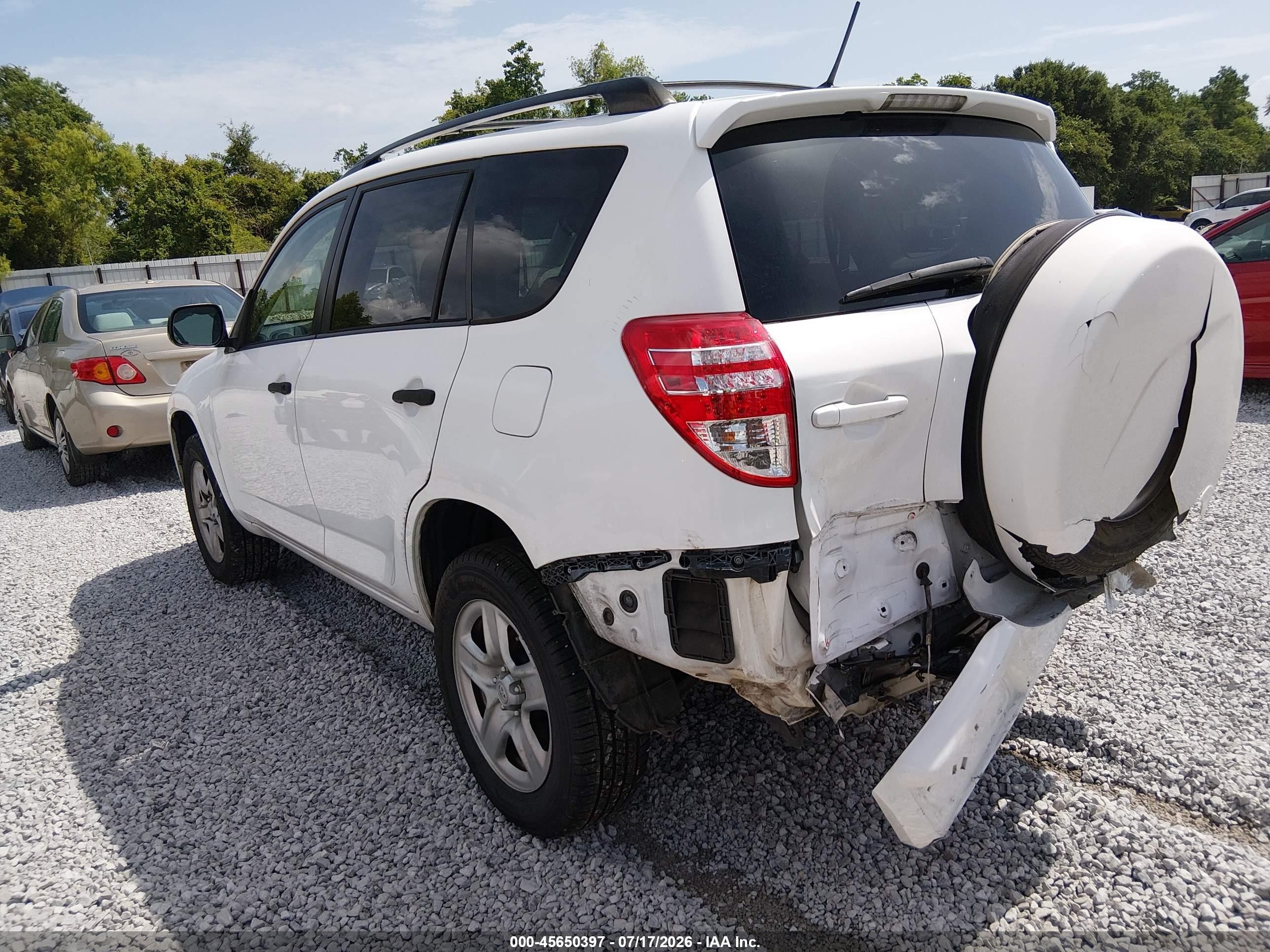 2009 Toyota Rav4   White vin: JTMZF33V79D002090