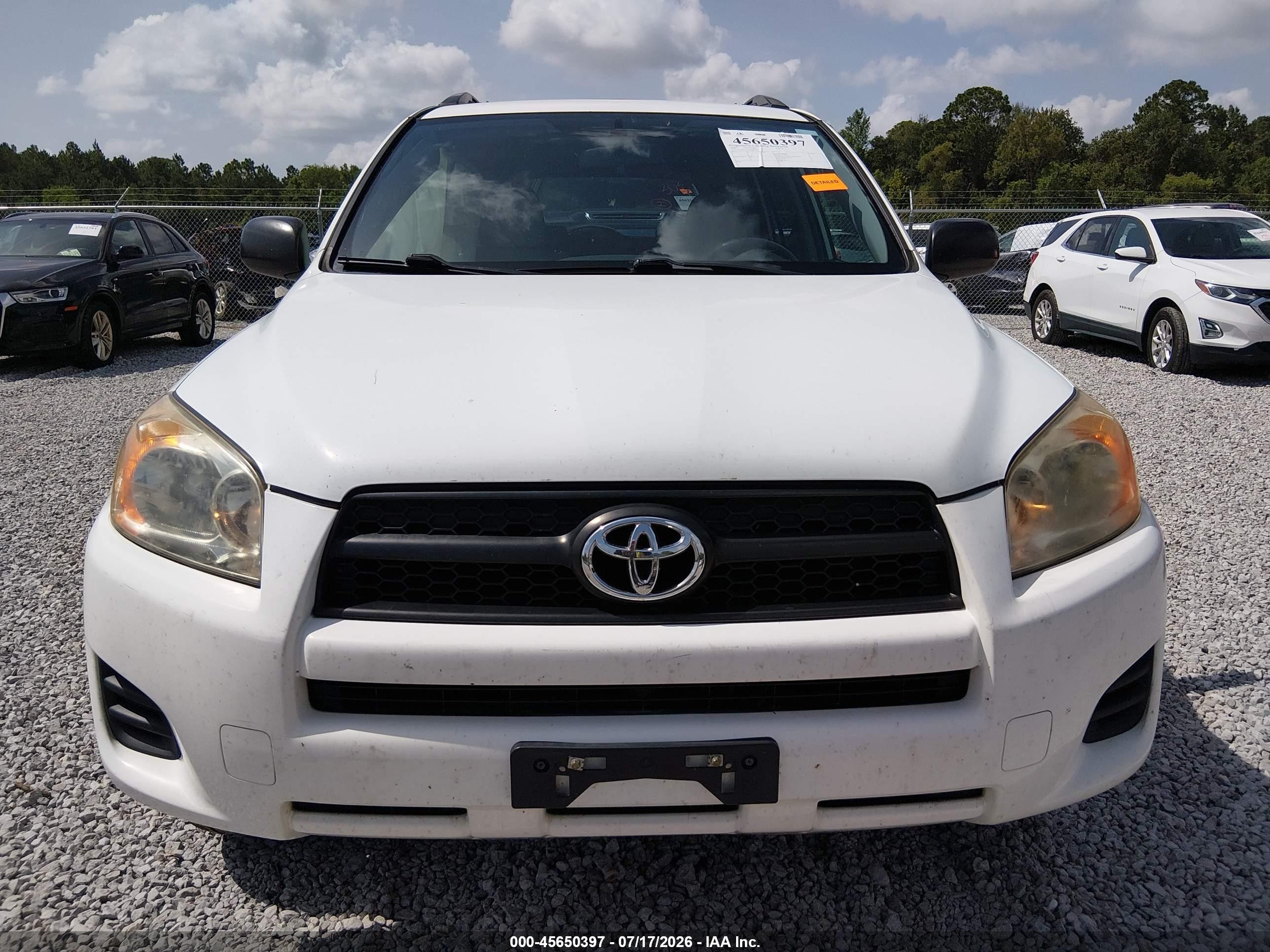 2009 Toyota Rav4   White vin: JTMZF33V79D002090