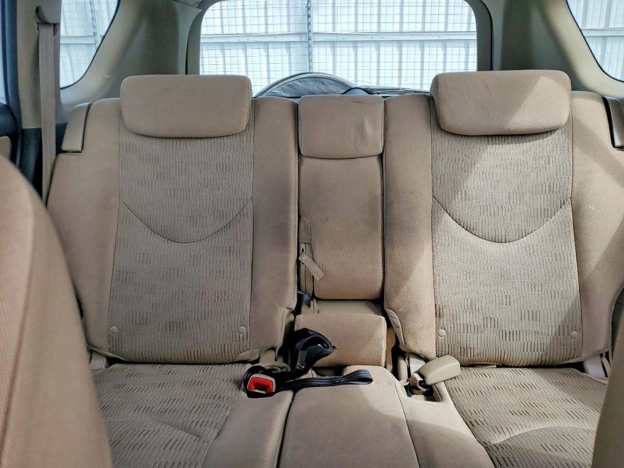 2009 Toyota Rav4 Base White vin: JTMZF33V79D004471