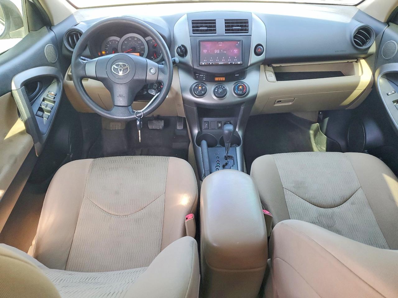 2009 Toyota Rav4 Base White vin: JTMZF33V79D014899