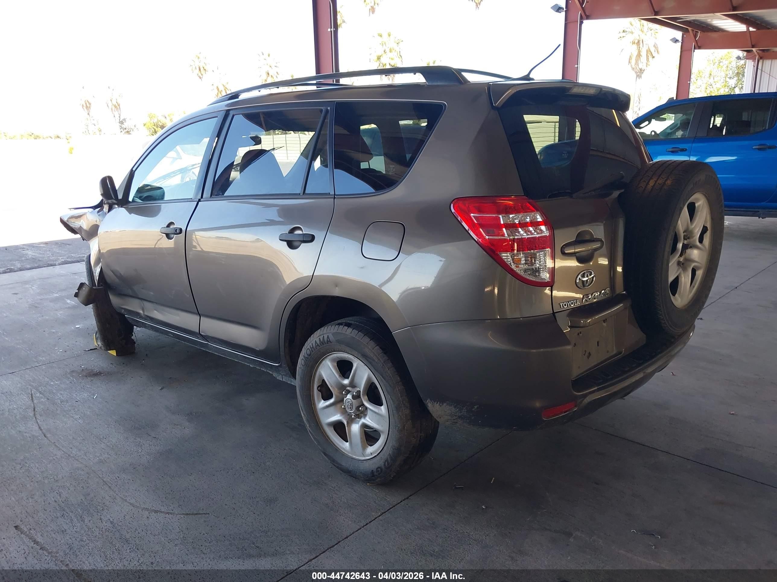 2009 Toyota Rav4   Brown vin: JTMZF33V895006143