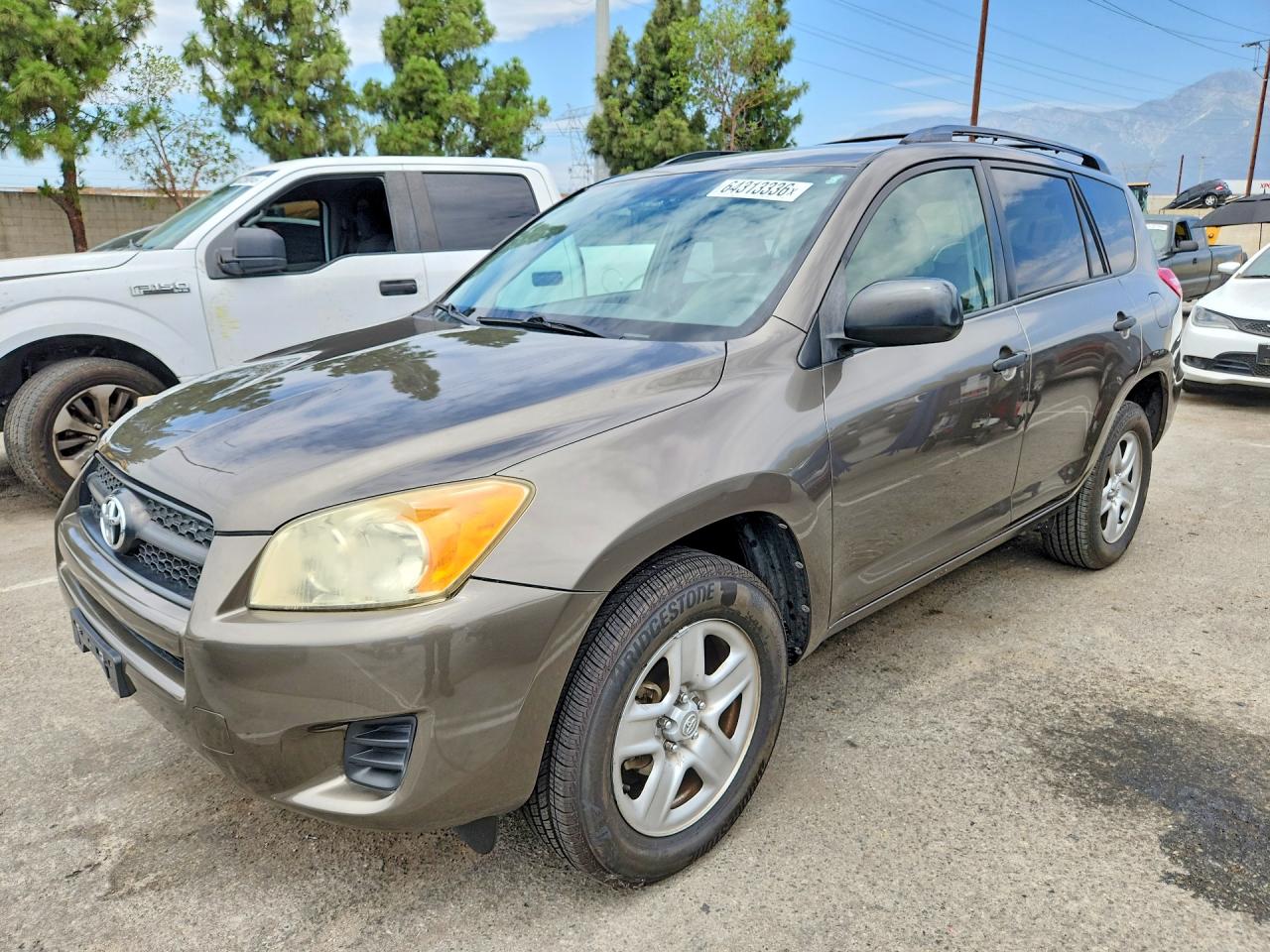 2009 Toyota Rav4 Base Brown vin: JTMZF33V89D008741
