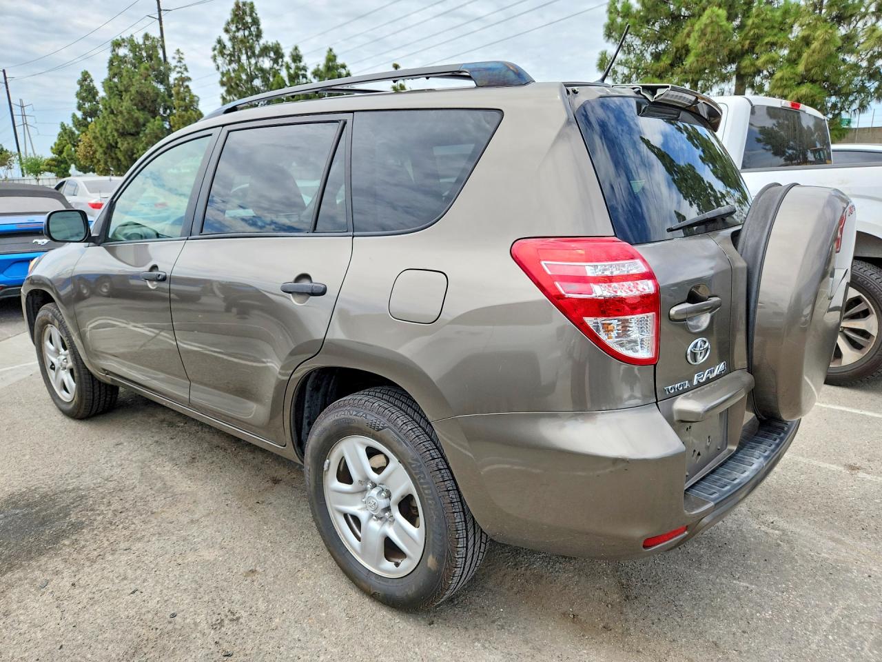 2009 Toyota Rav4 Base Brown vin: JTMZF33V89D008741