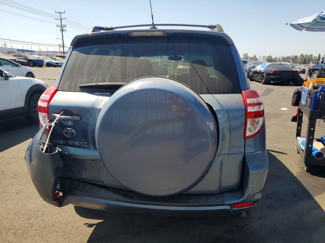 2009 Toyota Rav4 Base Blue vin: JTMZF33V995011643