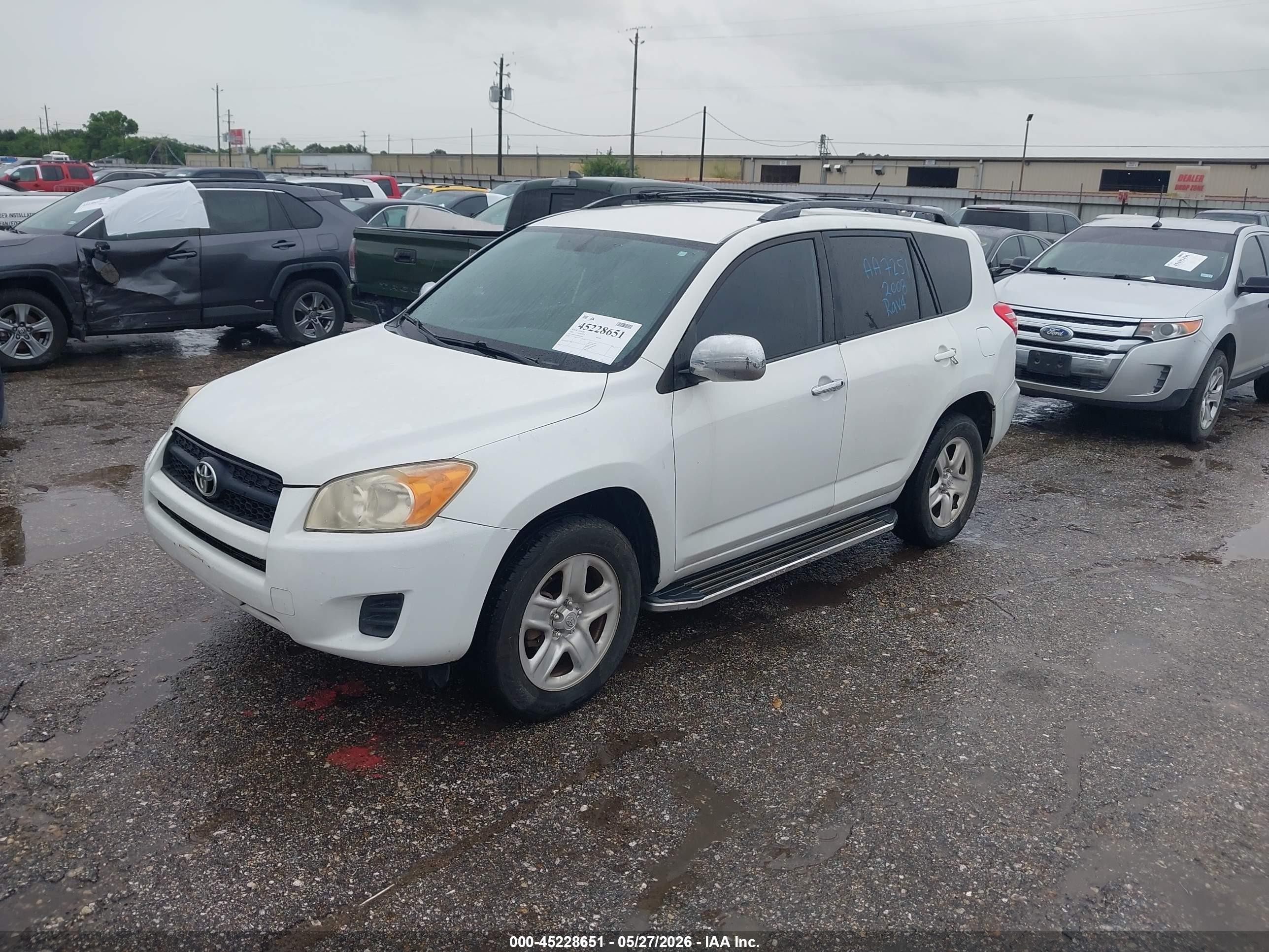 2009 Toyota Rav4   White vin: JTMZF33V99D004455