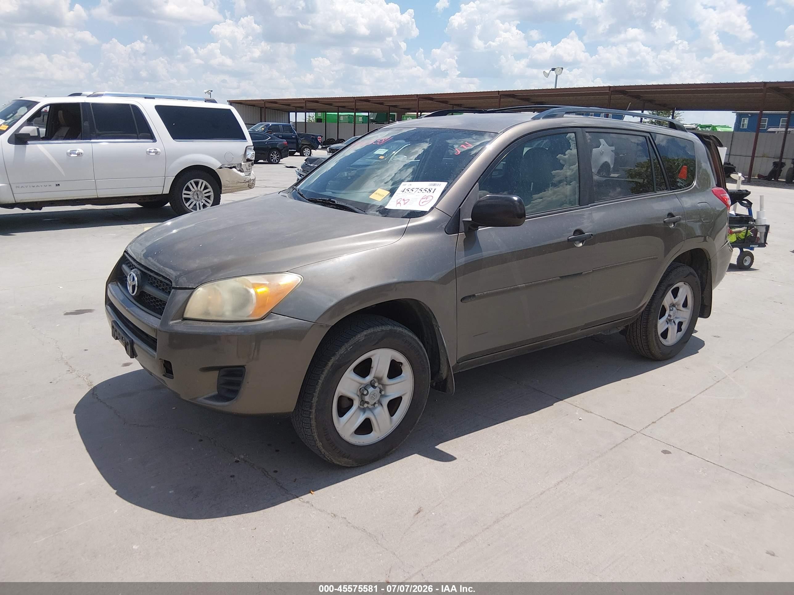 2009 Toyota Rav4   Серый vin: JTMZF33VX95013126