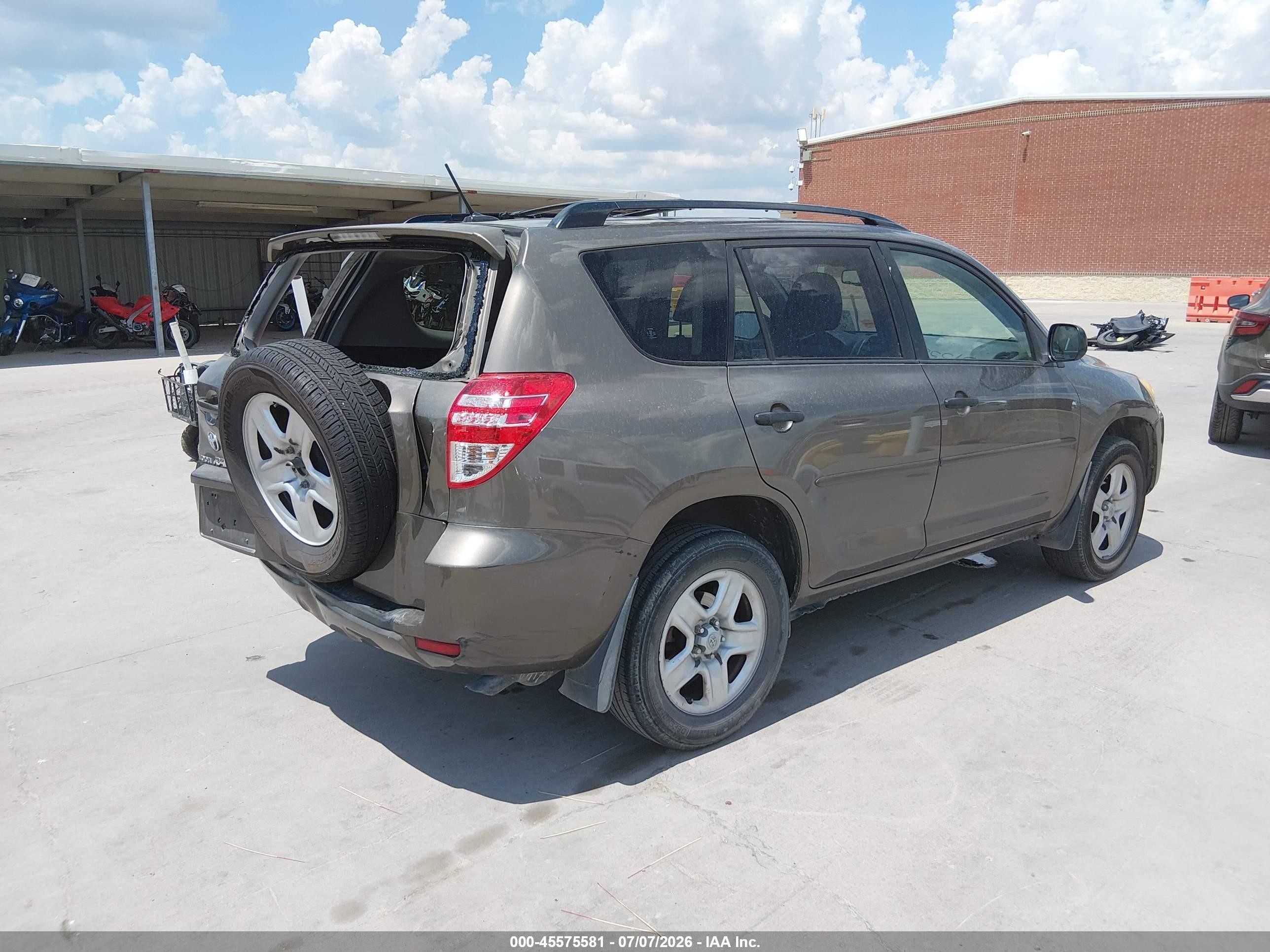 2009 Toyota Rav4   Серый vin: JTMZF33VX95013126