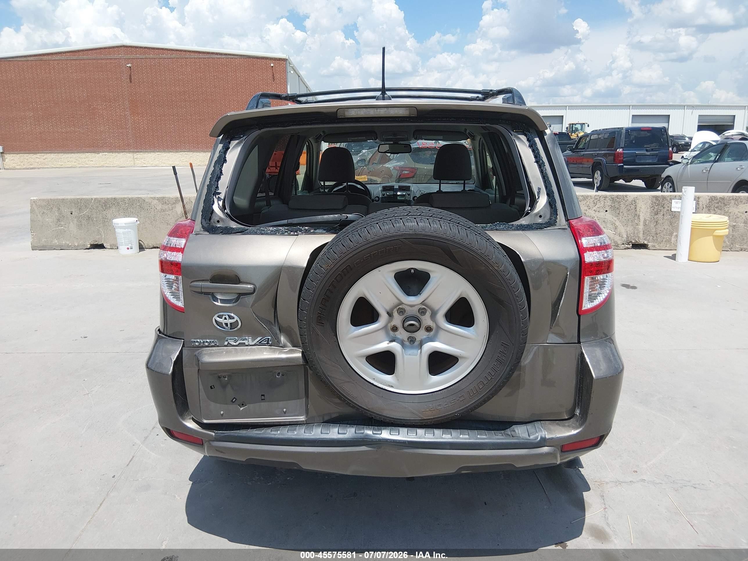 2009 Toyota Rav4   Серый vin: JTMZF33VX95013126
