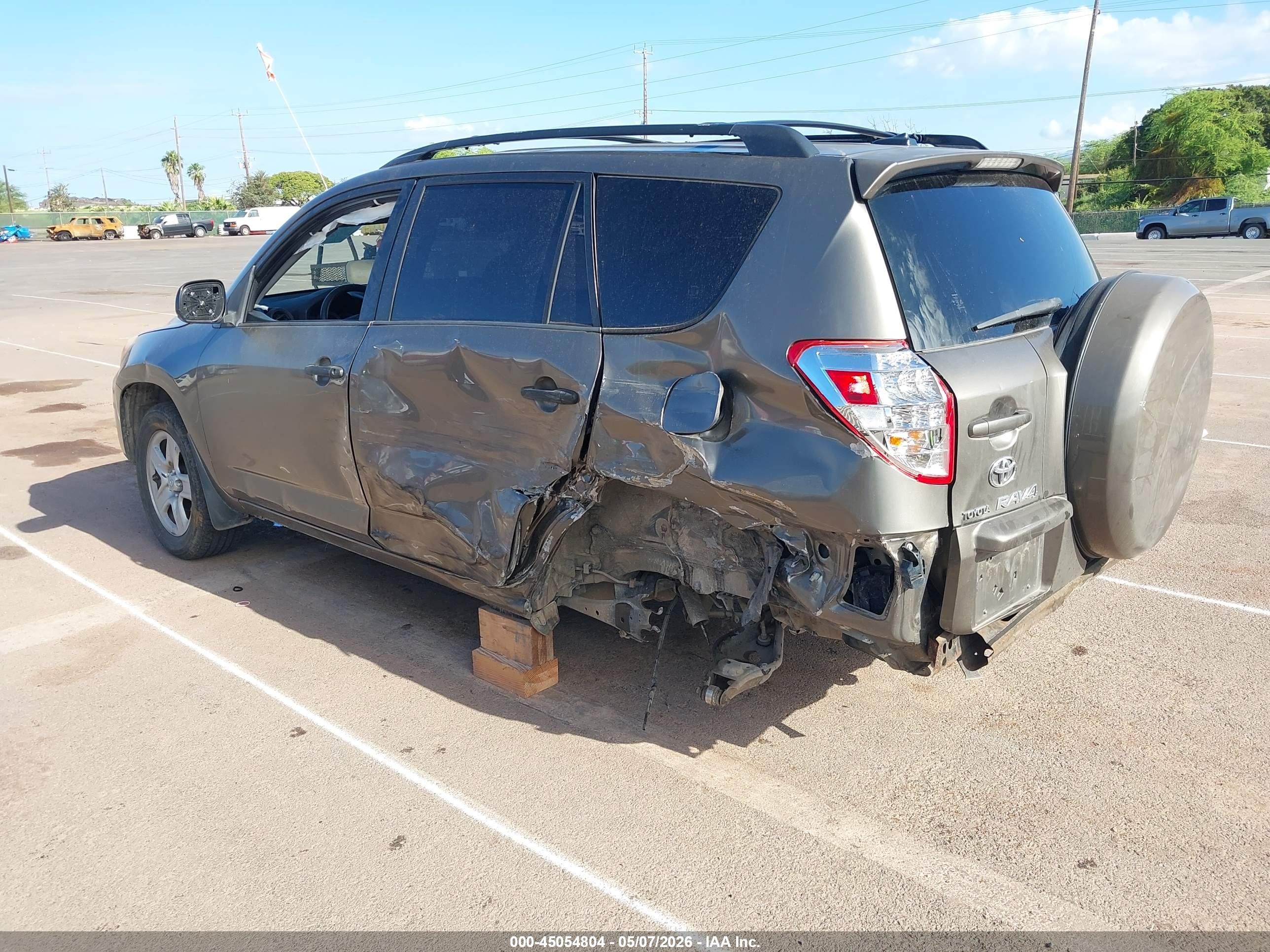 2009 Toyota Rav4   Brown vin: JTMZF33VX9D011611