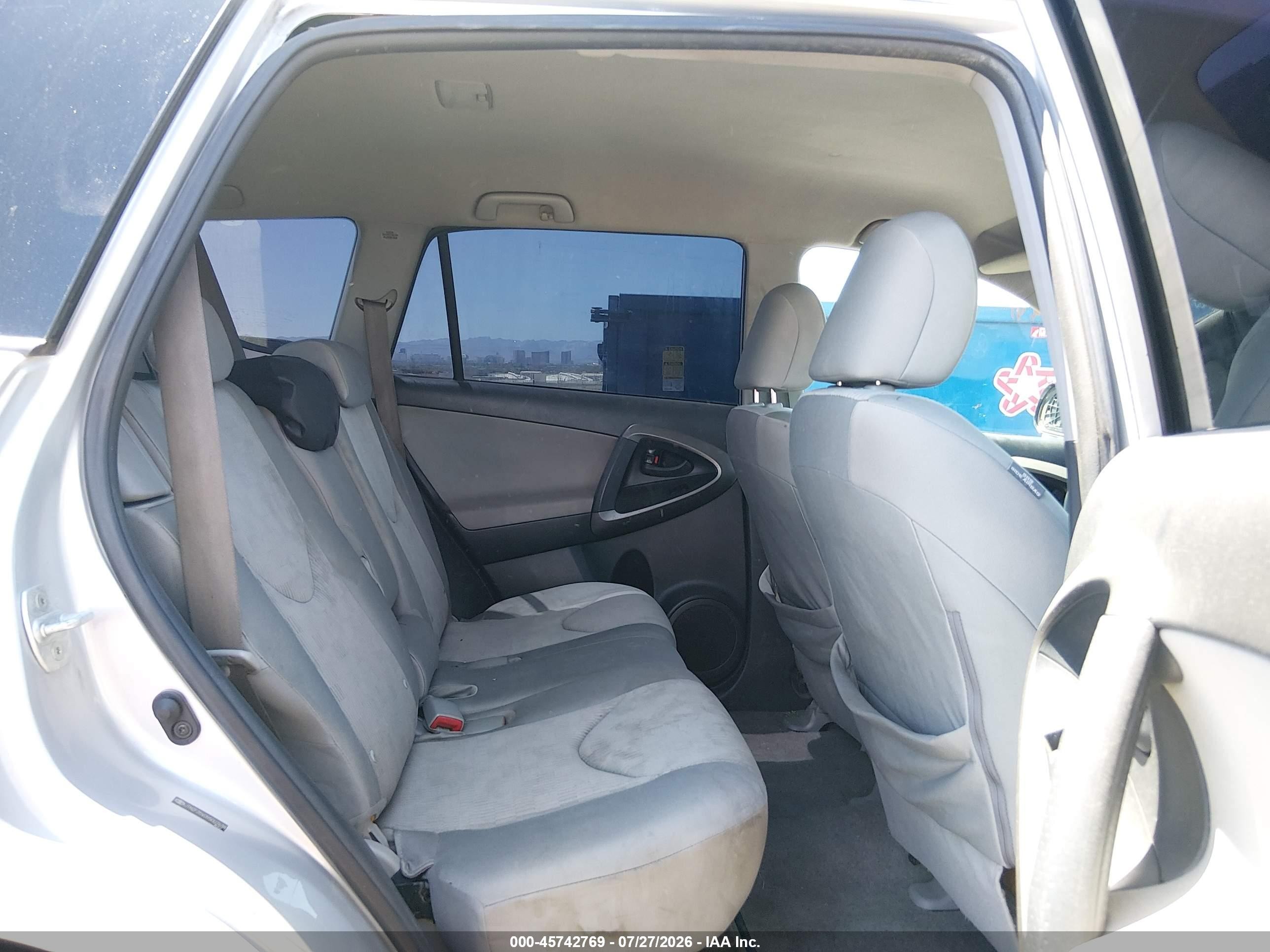 2009 Toyota Rav4   Gray vin: JTMZF35V095007638