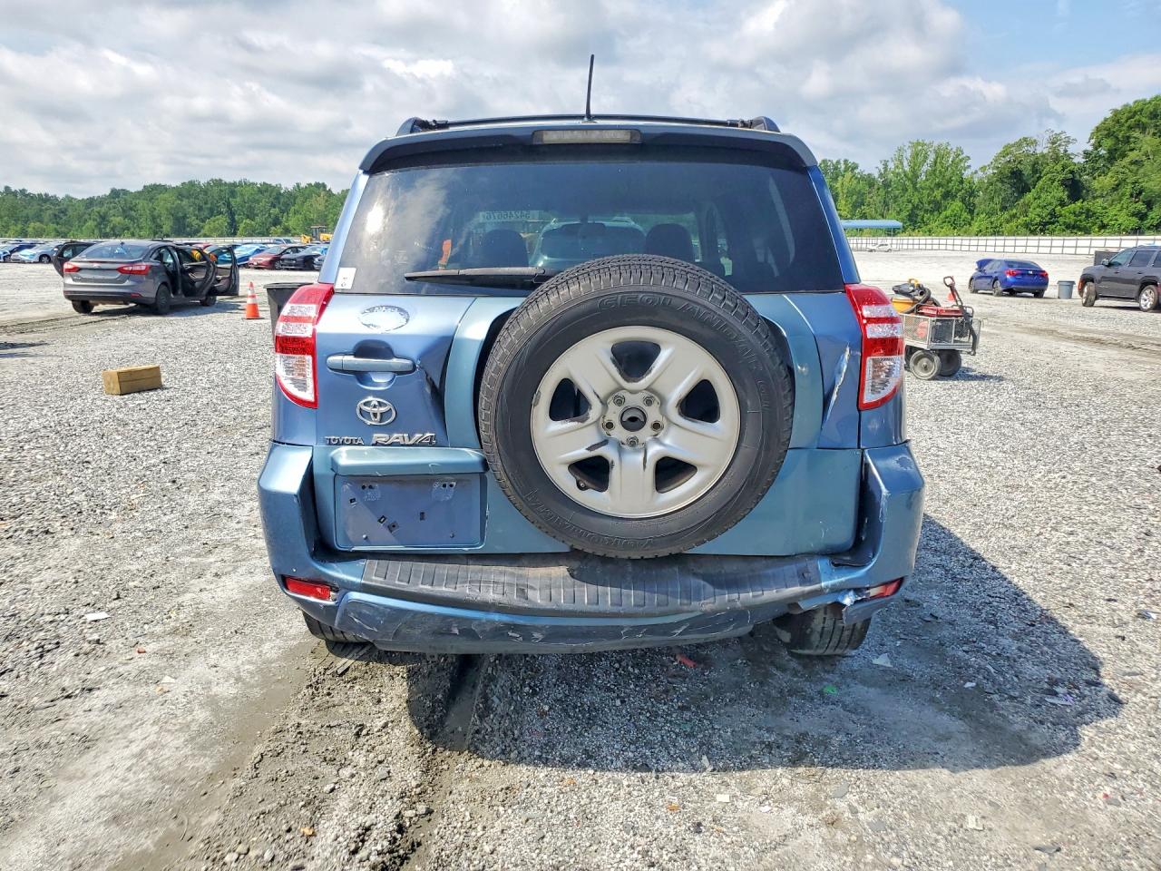 2009 Toyota Rav4 Base Blue vin: JTMZF35V195001959