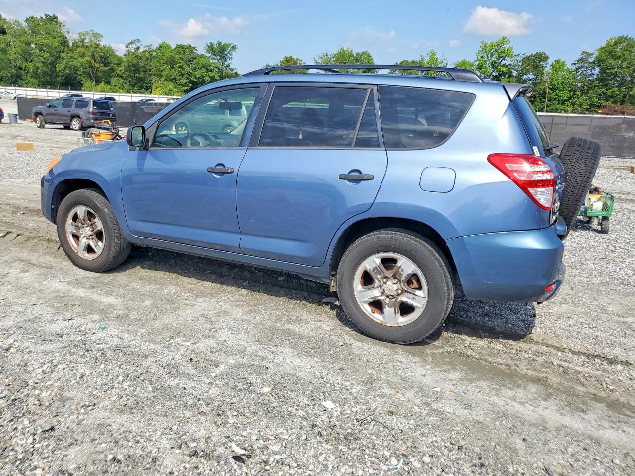 2009 Toyota Rav4 Base Blue vin: JTMZF35V195001959
