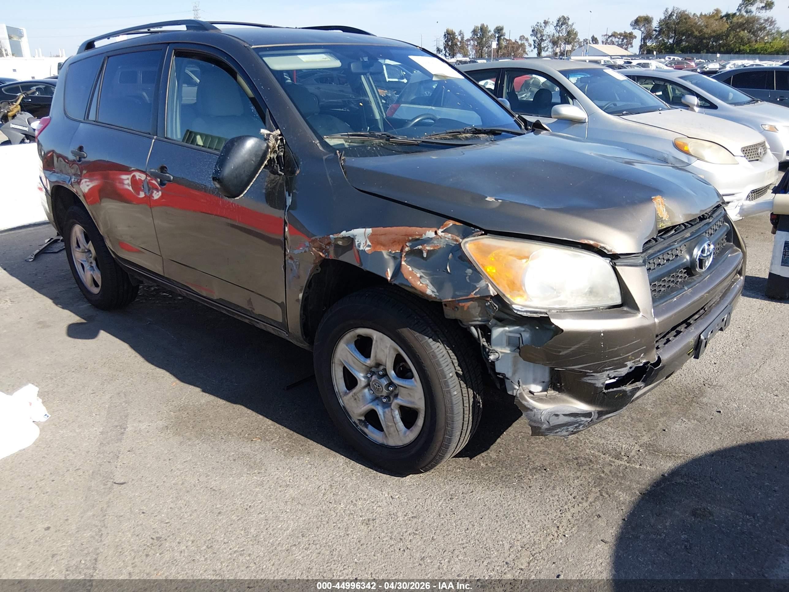 2009 Toyota Rav4   Коричневый vin: JTMZF35V495005388