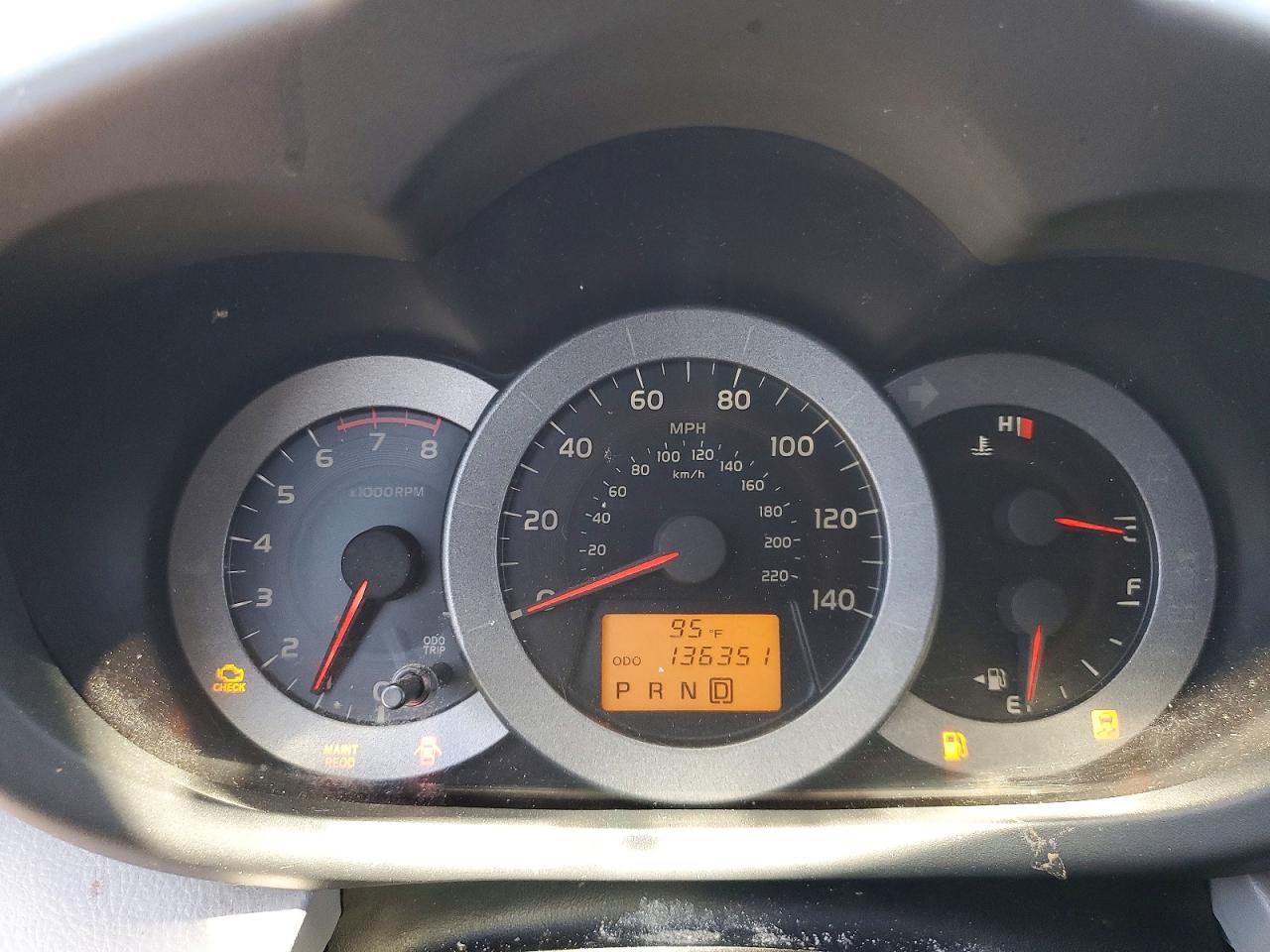 2009 Toyota Rav4 Base Silver vin: JTMZF35V995009825