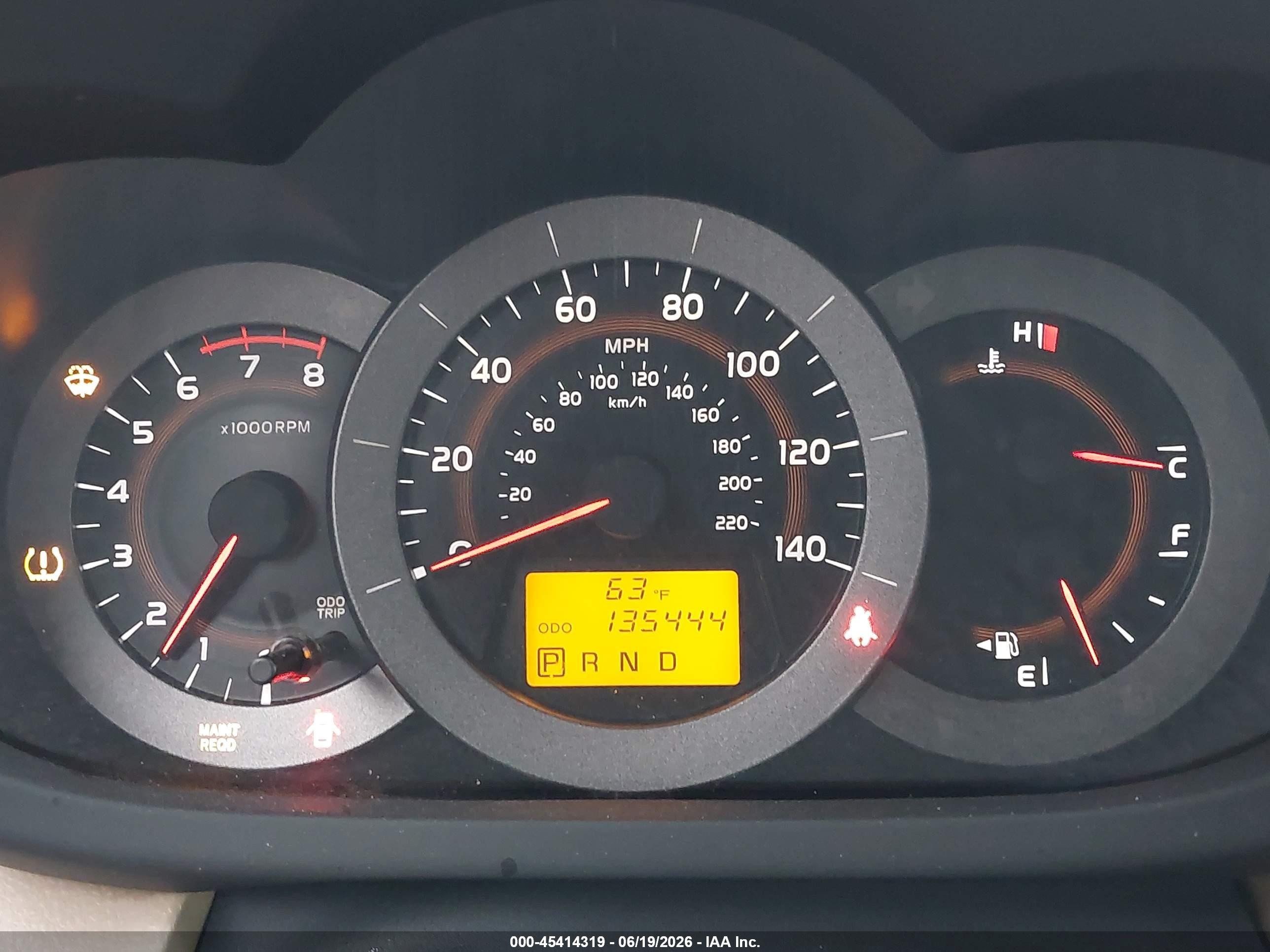 2010 Toyota Rav4   Red vin: JTMZF4DV0A5022538