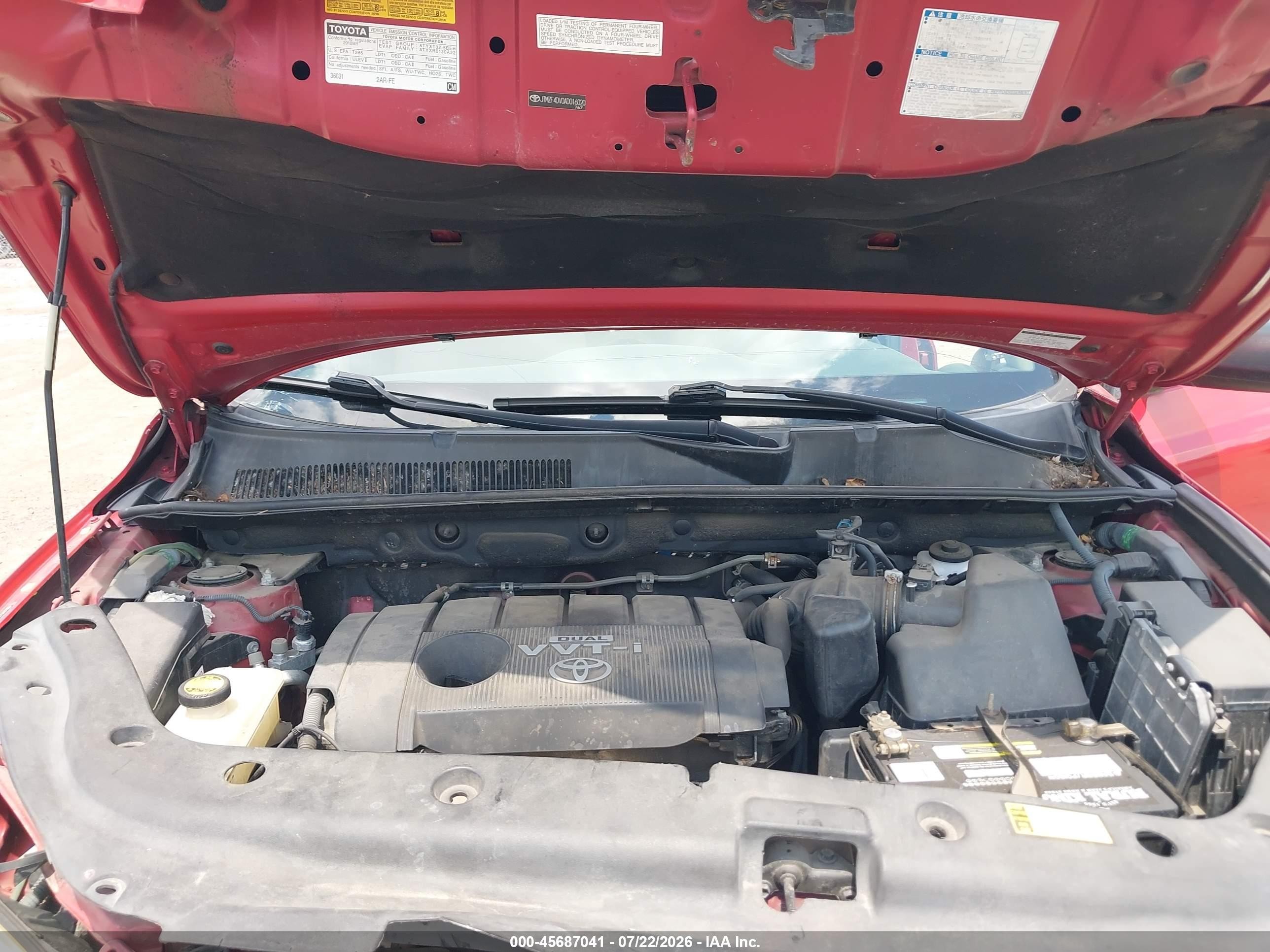 2010 Toyota Rav4 Red vin: JTMZF4DV0AD016020