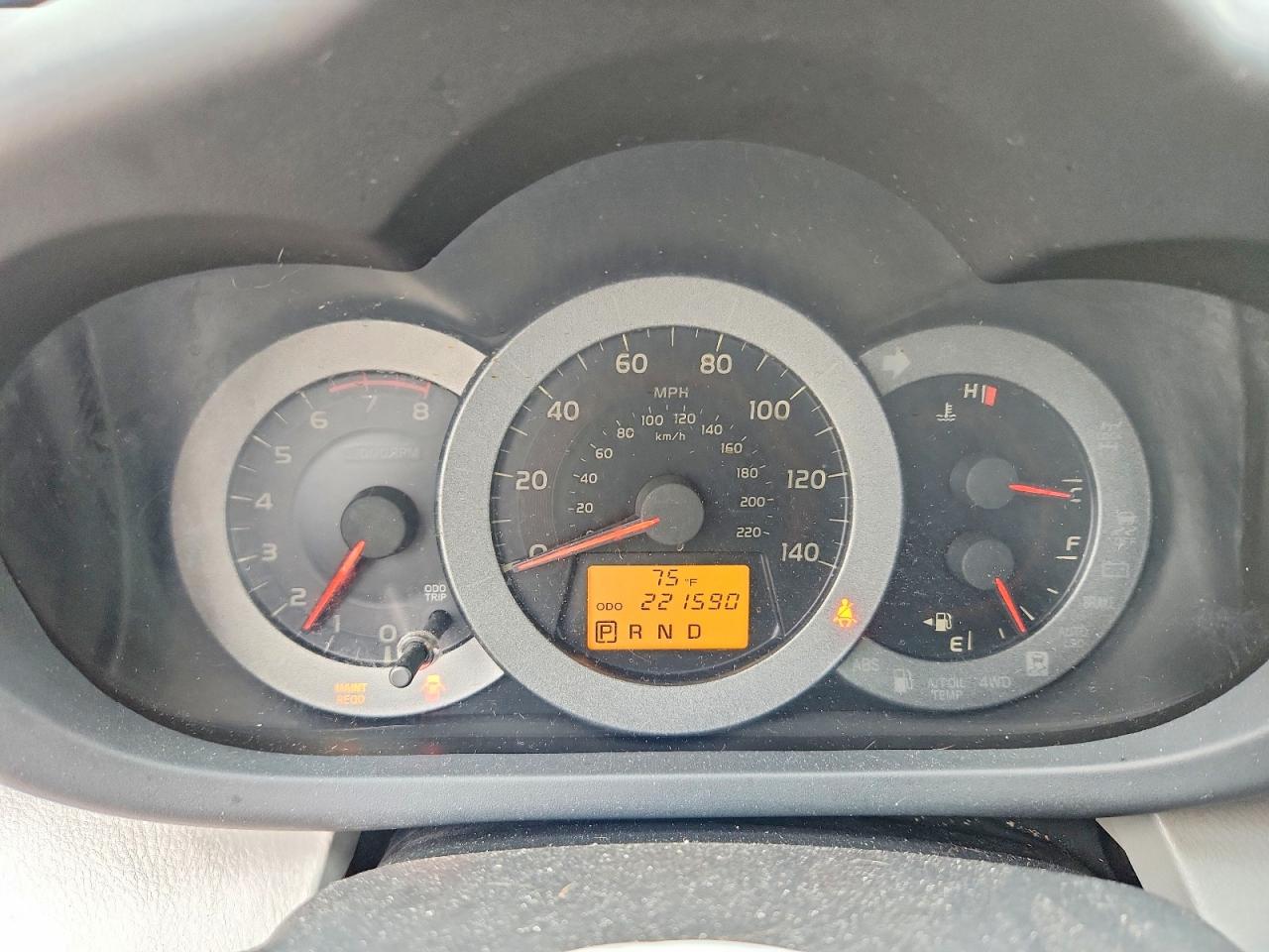 2011 Toyota Rav4 Base Silver vin: JTMZF4DV0B5032844