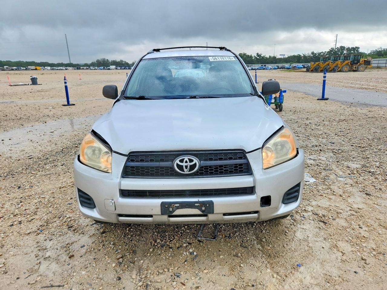 2011 Toyota Rav4 Base Silver vin: JTMZF4DV0B5032844