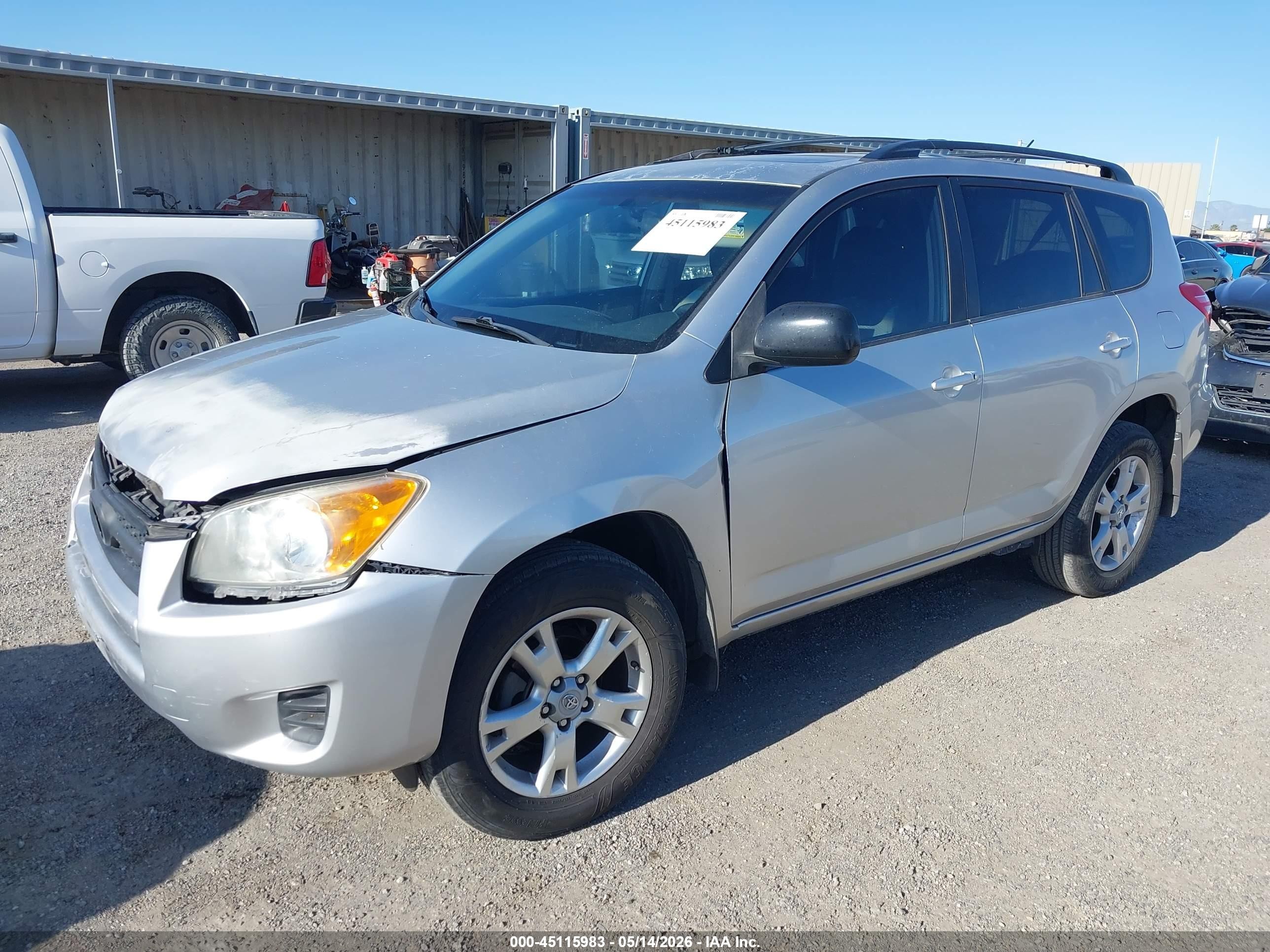 2011 Toyota Rav4   Silver vin: JTMZF4DV0B5034724