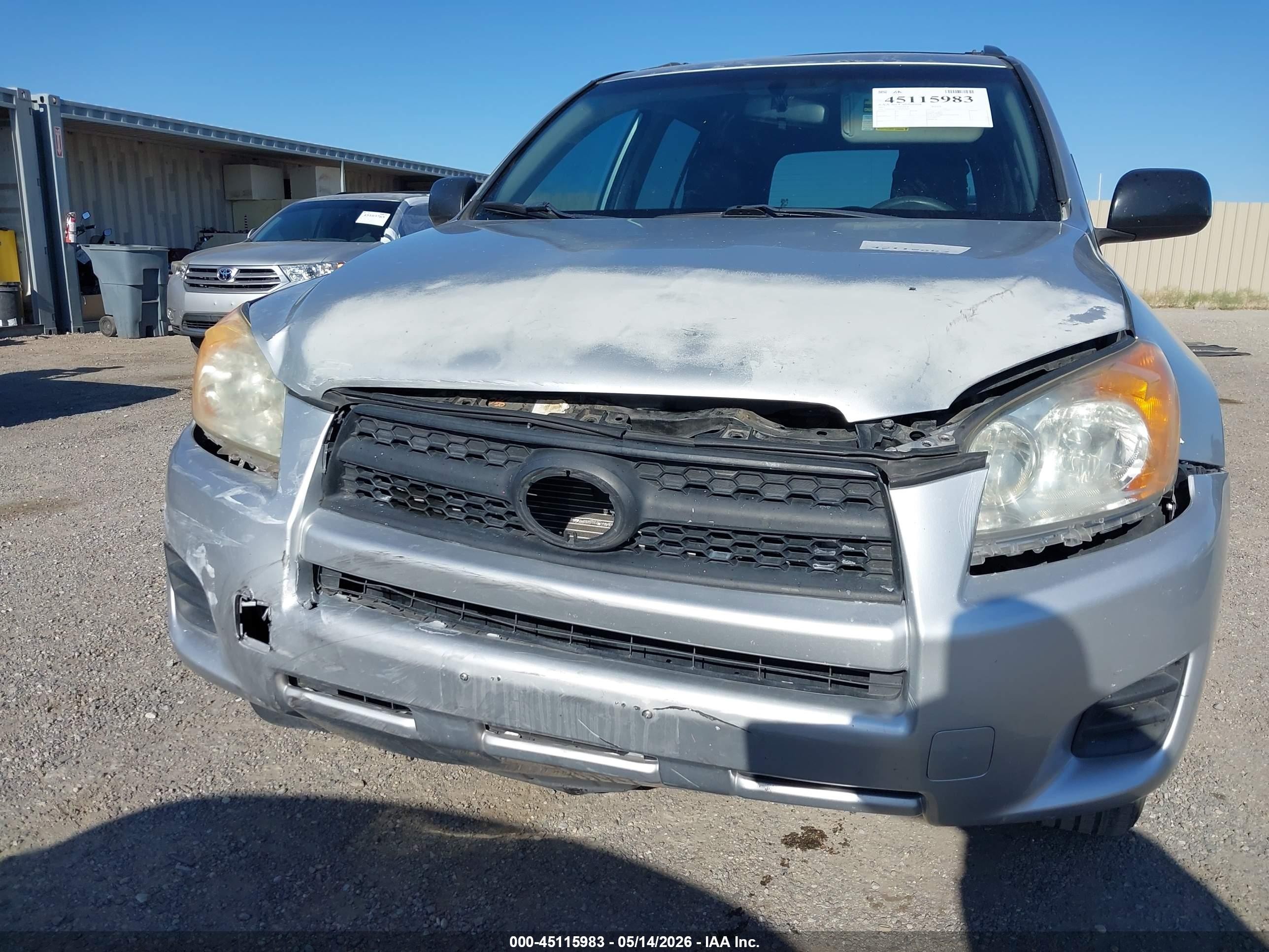 2011 Toyota Rav4   Silver vin: JTMZF4DV0B5034724