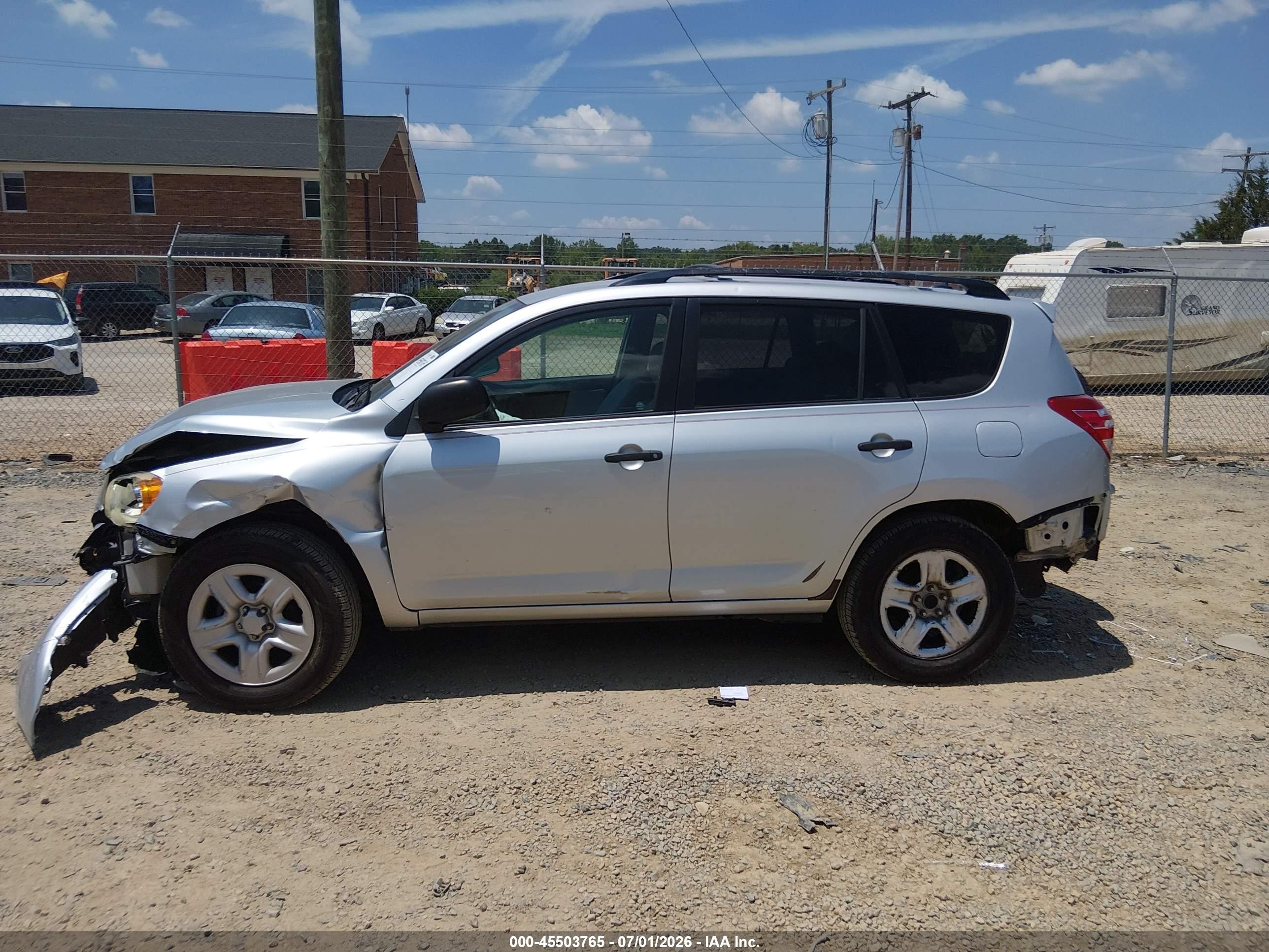 2010 Toyota Rav4   Silver vin: JTMZF4DV1AD024210