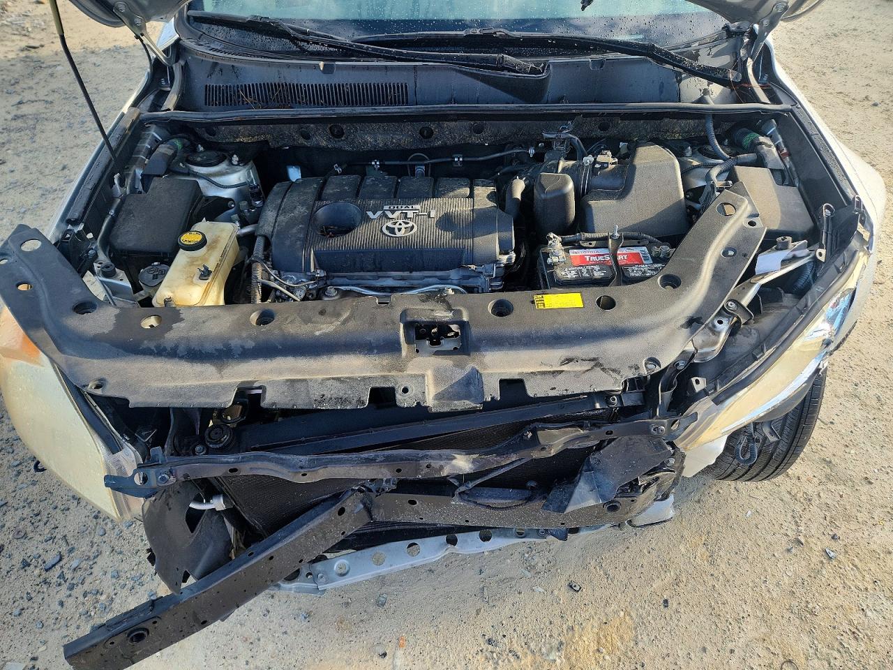 2010 Toyota Rav4 Base Silver vin: JTMZF4DV1AD026684