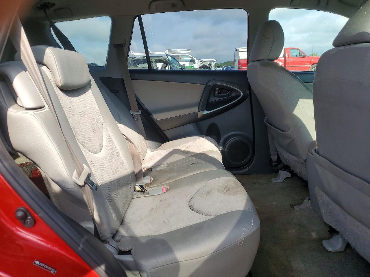 2010 Toyota Rav4 Base Red vin: JTMZF4DV1AD028063
