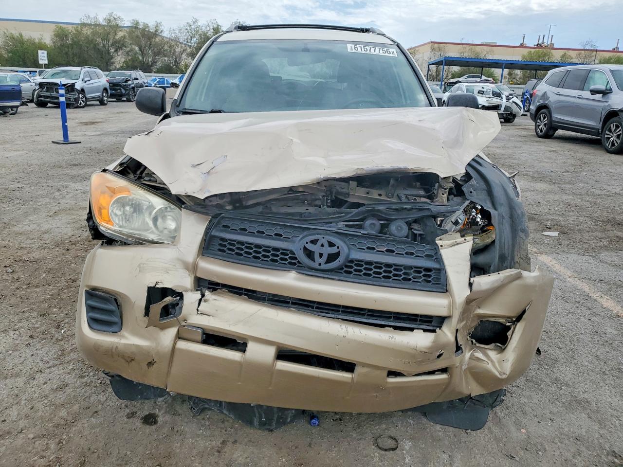 2011 Toyota Rav4 Base Gold vin: JTMZF4DV1B5035428
