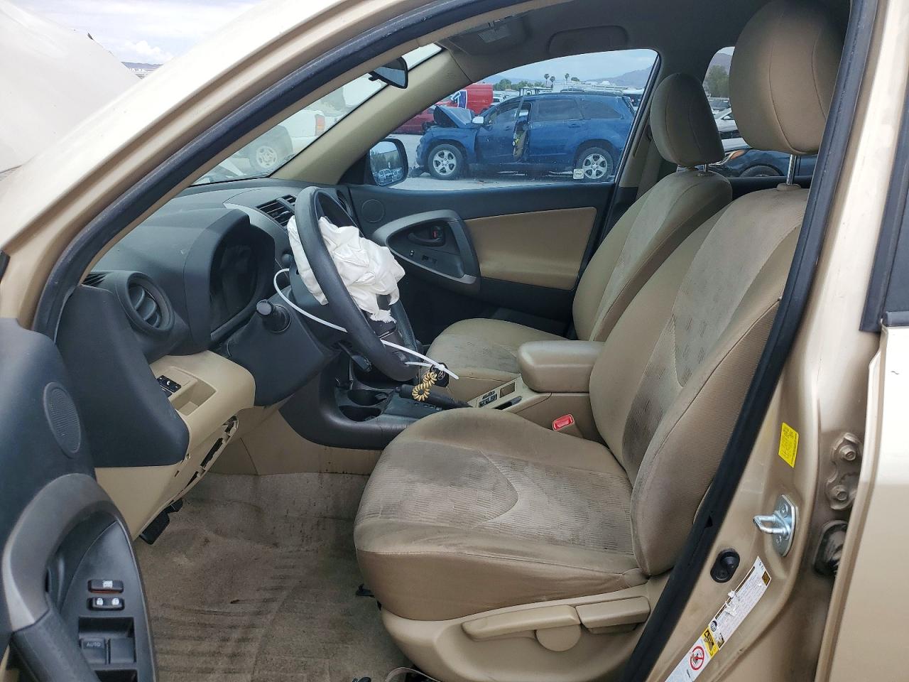 2011 Toyota Rav4 Base Gold vin: JTMZF4DV1B5035428