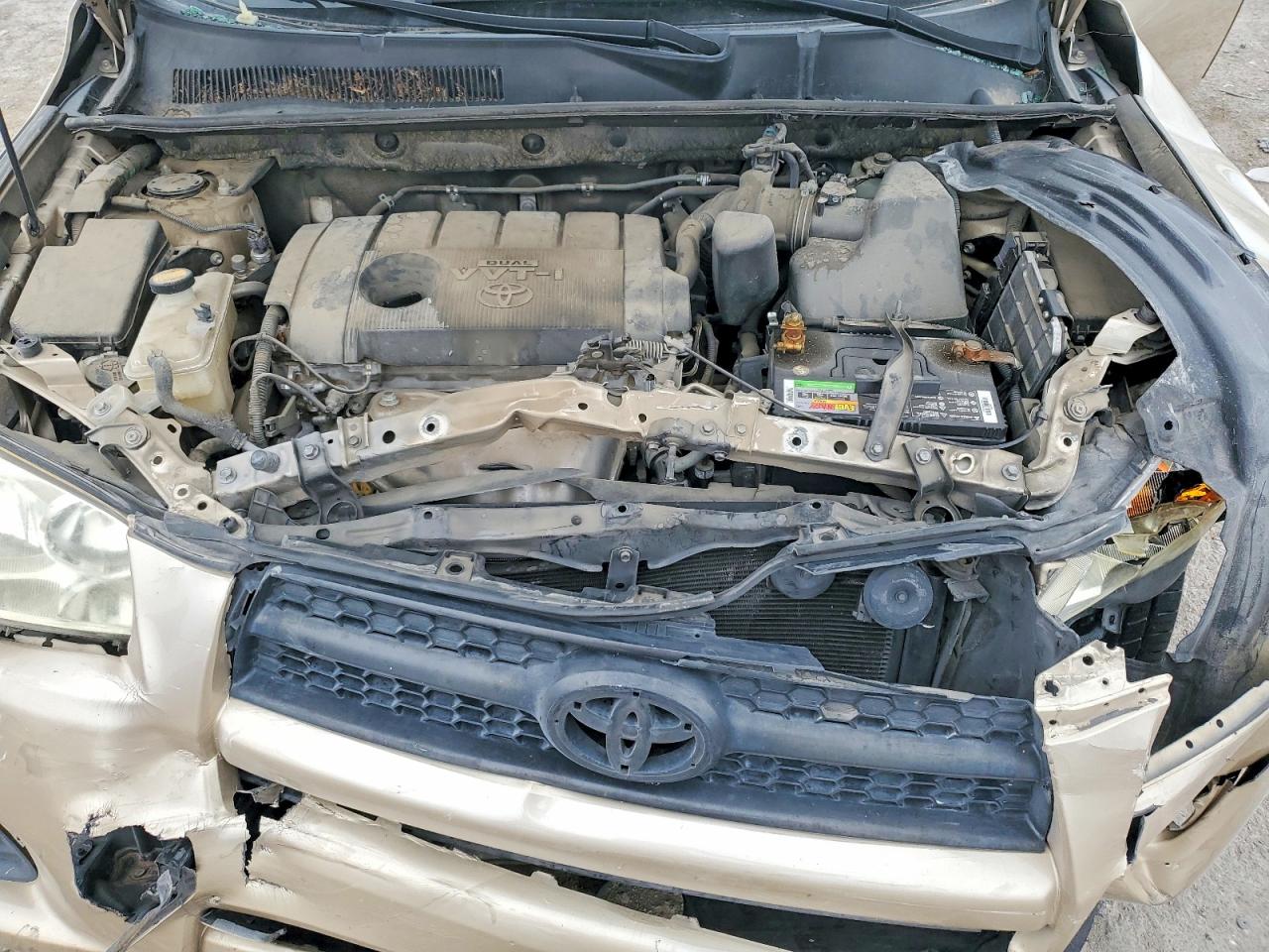 2011 Toyota Rav4 Base Gold vin: JTMZF4DV1B5035428