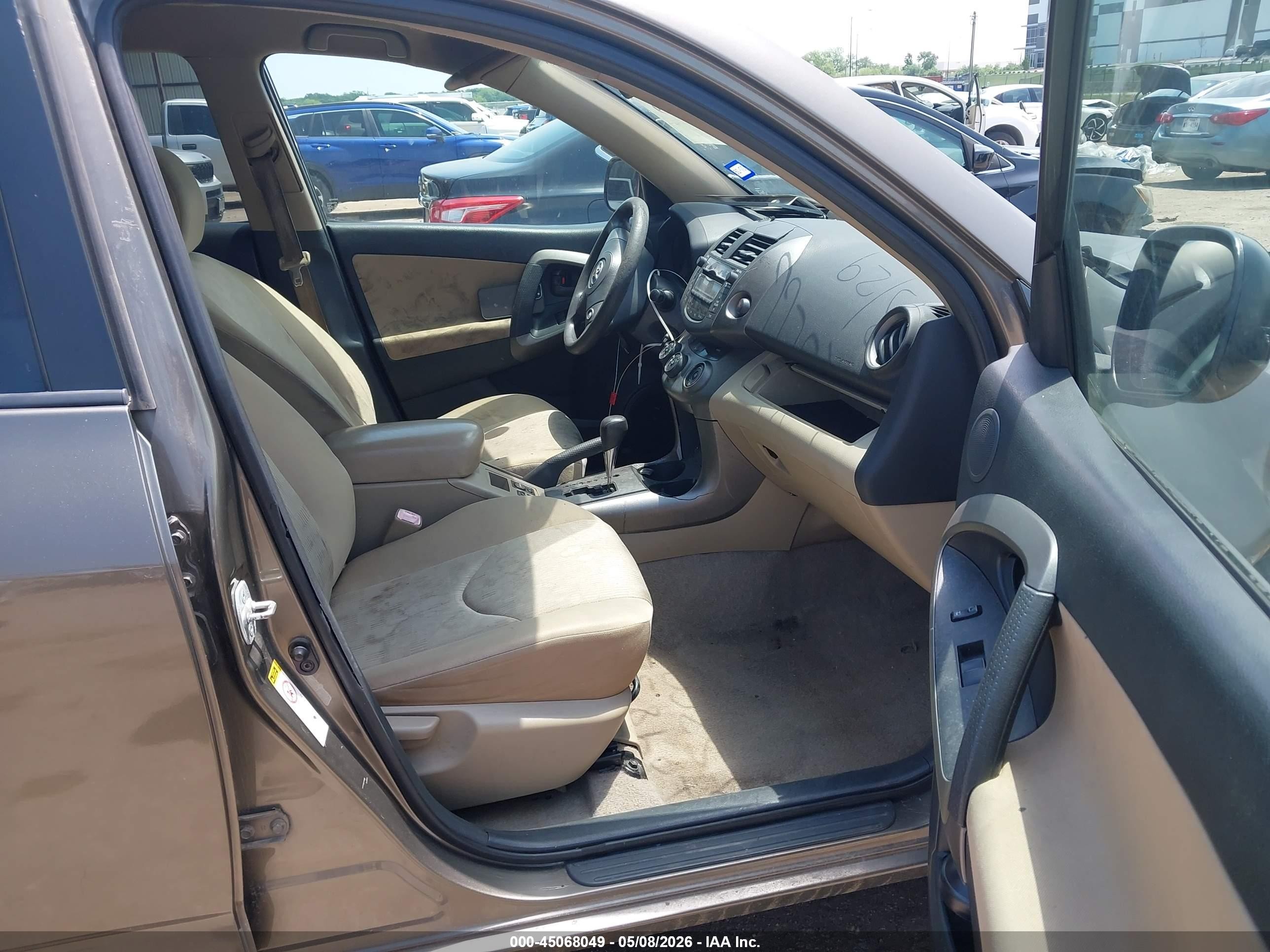 2010 Toyota Rav4   Gold vin: JTMZF4DV2A5015266