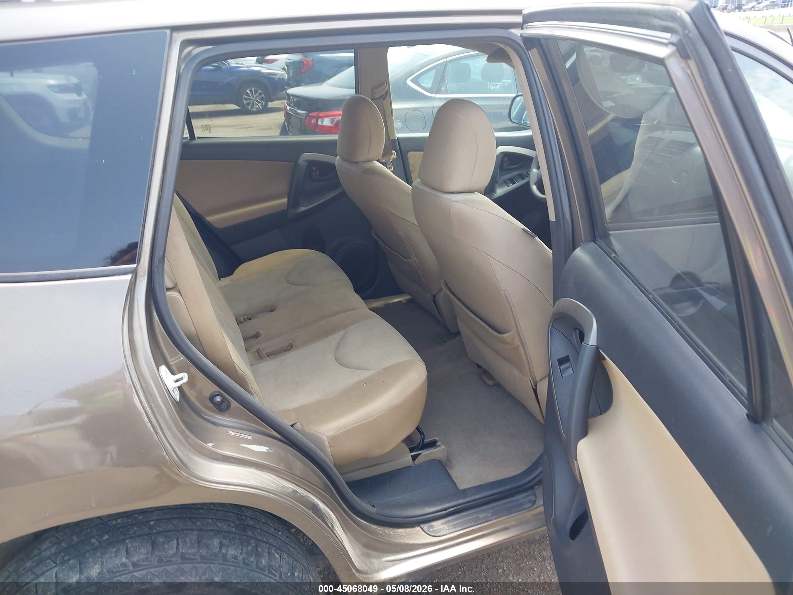 2010 Toyota Rav4   Gold vin: JTMZF4DV2A5015266