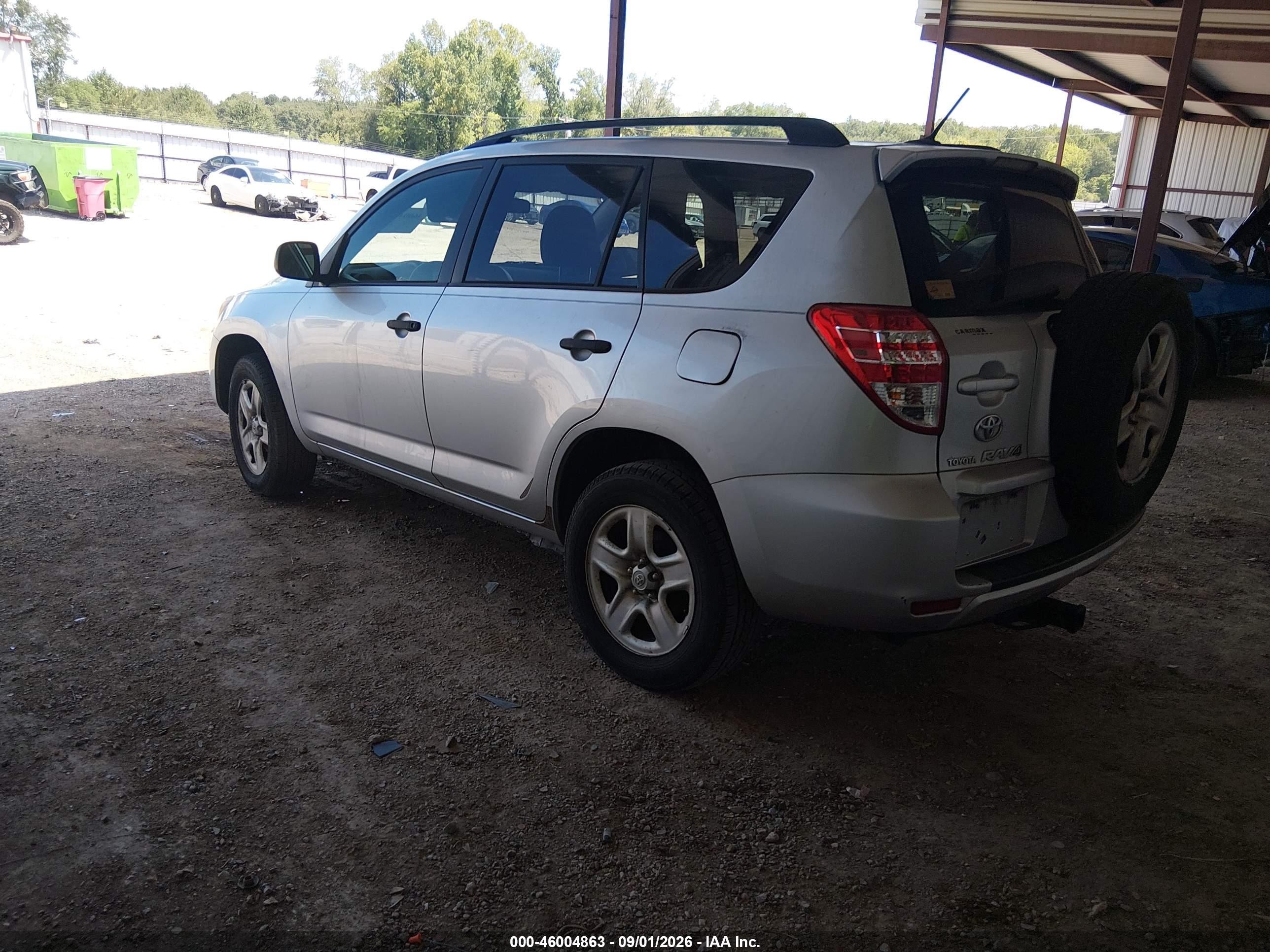 2010 Toyota Rav4   Silver vin: JTMZF4DV2AD024930