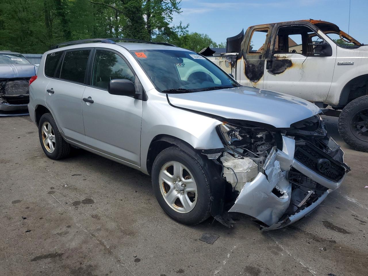 2010 Toyota Rav4 Base Silver vin: JTMZF4DV2AD028864
