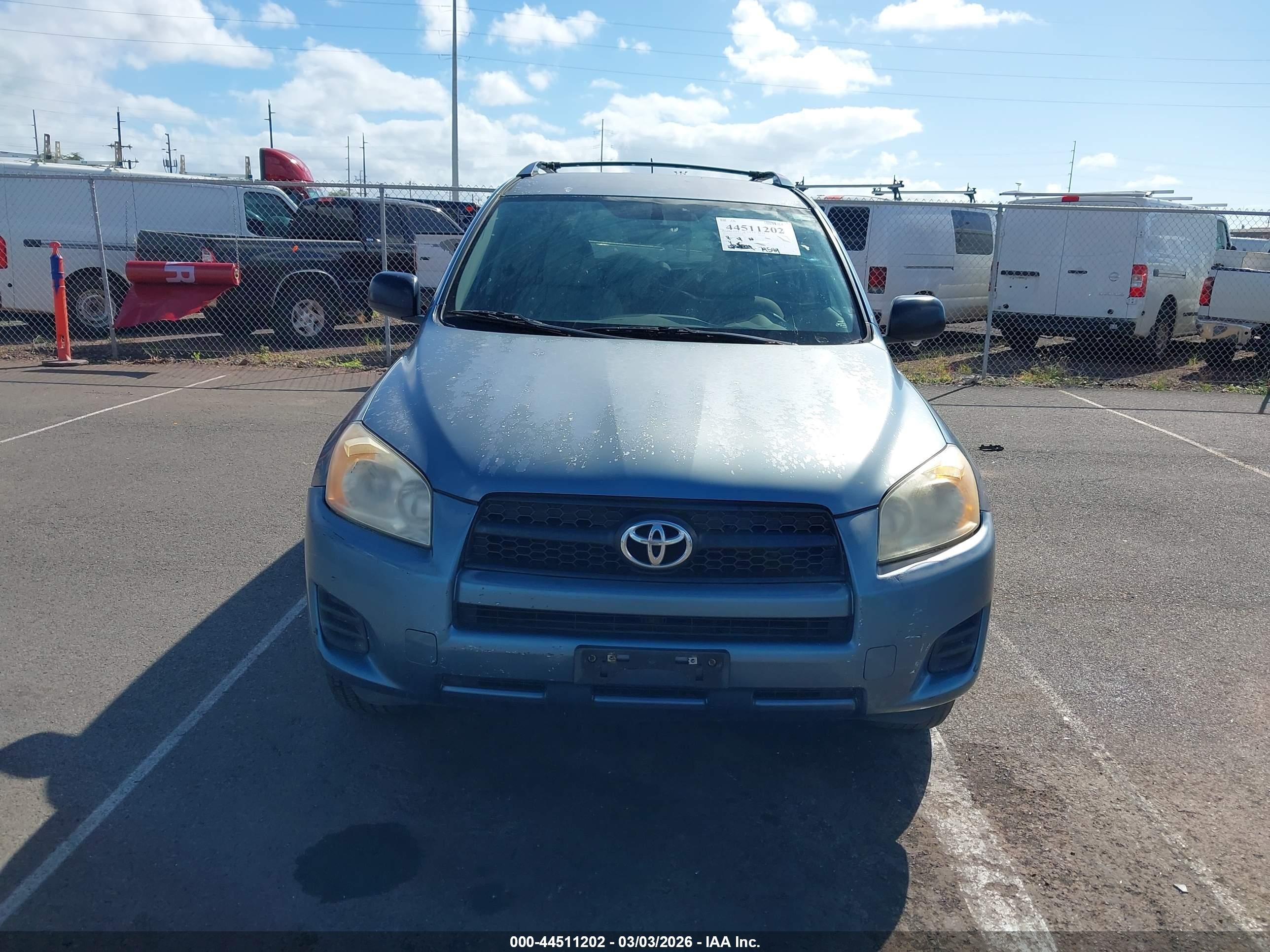 2011 Toyota Rav4   Blue vin: JTMZF4DV2B5035504