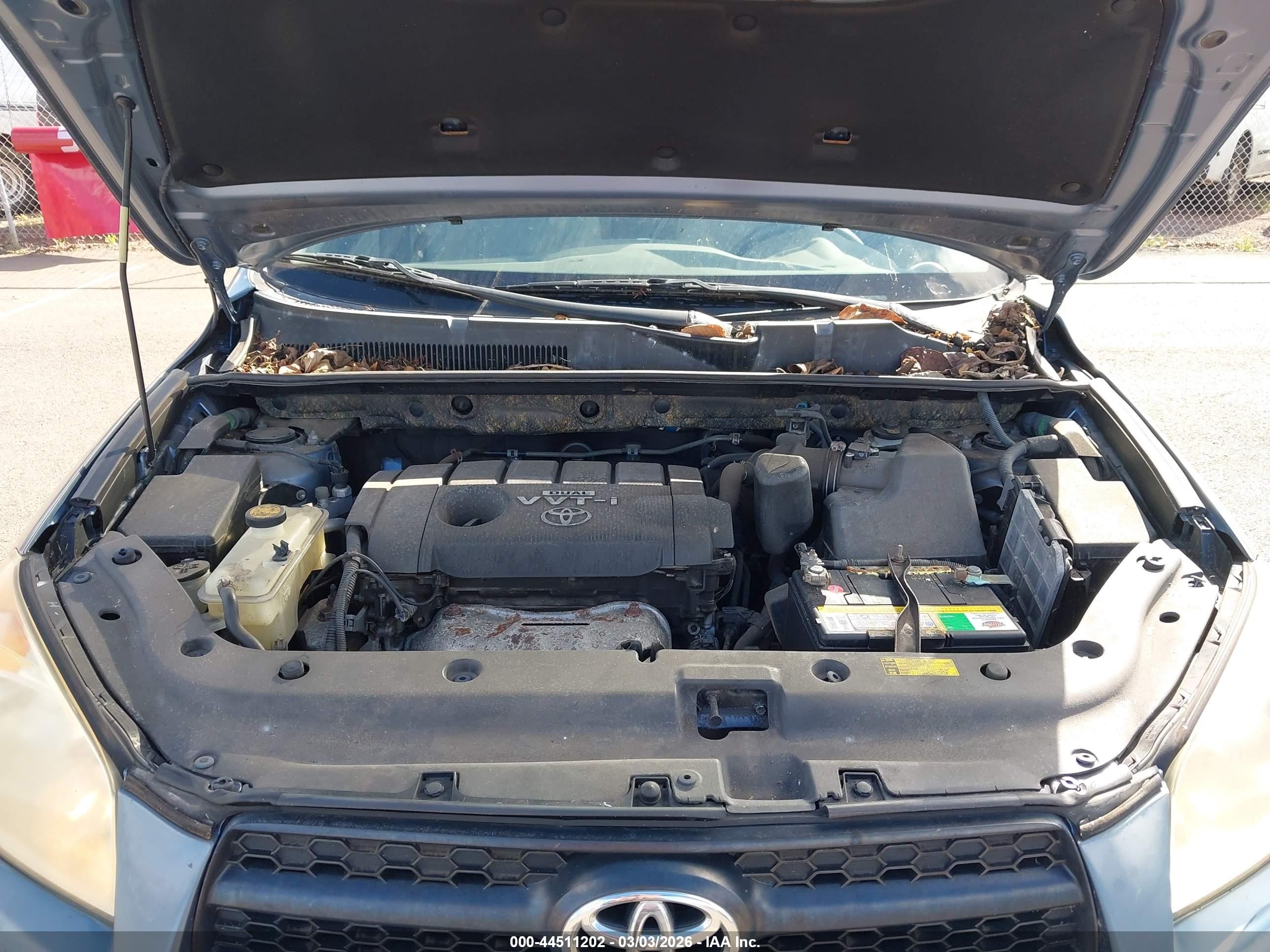2011 Toyota Rav4   Blue vin: JTMZF4DV2B5035504