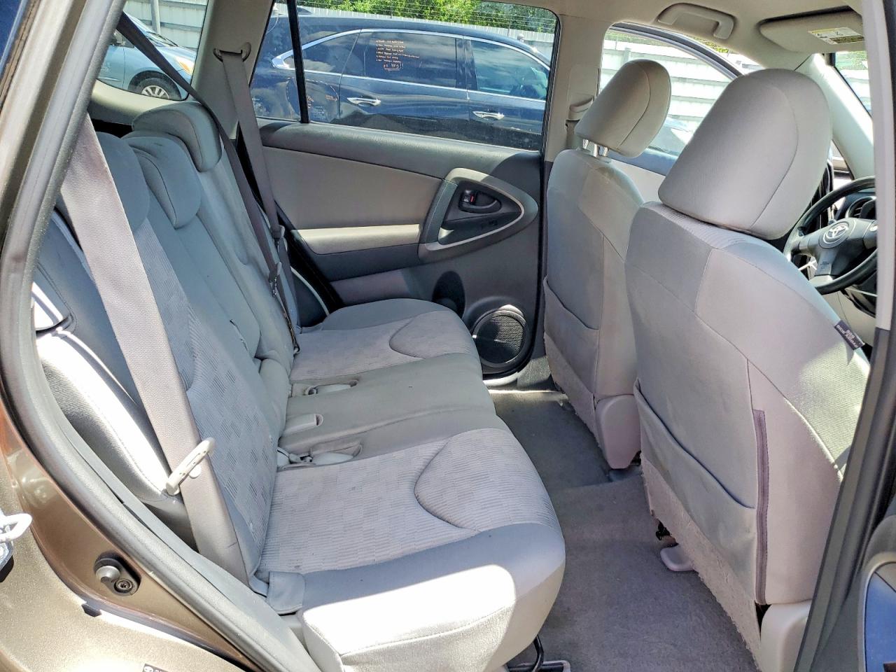2011 Toyota Rav4 Base Gold vin: JTMZF4DV3BD030768