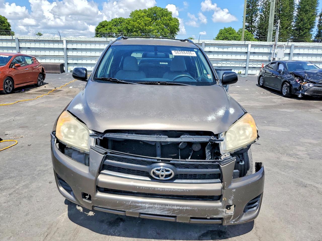 2011 Toyota Rav4 Base Gold vin: JTMZF4DV3BD030768