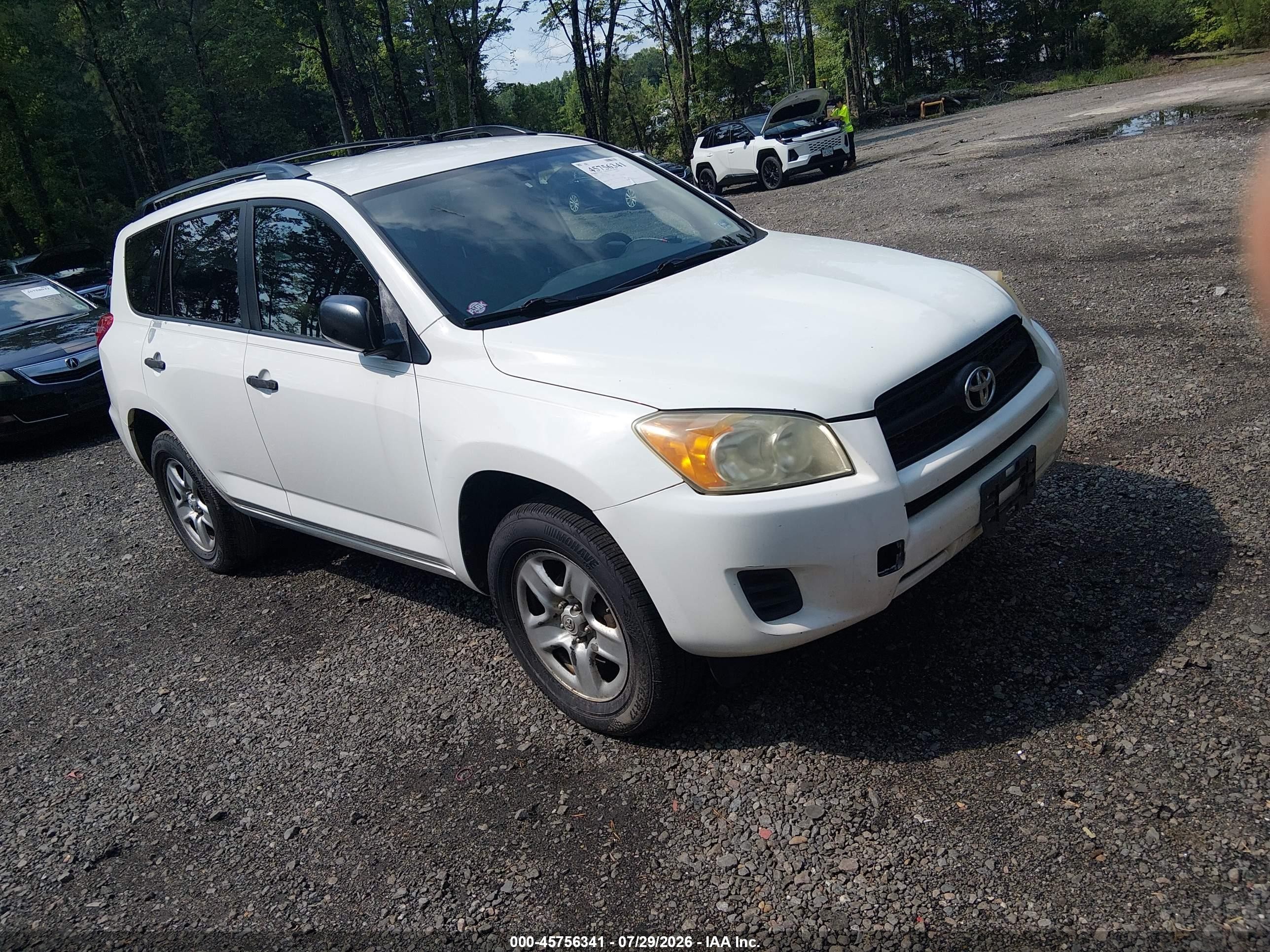2010 Toyota Rav4   White vin: JTMZF4DV4A5019948