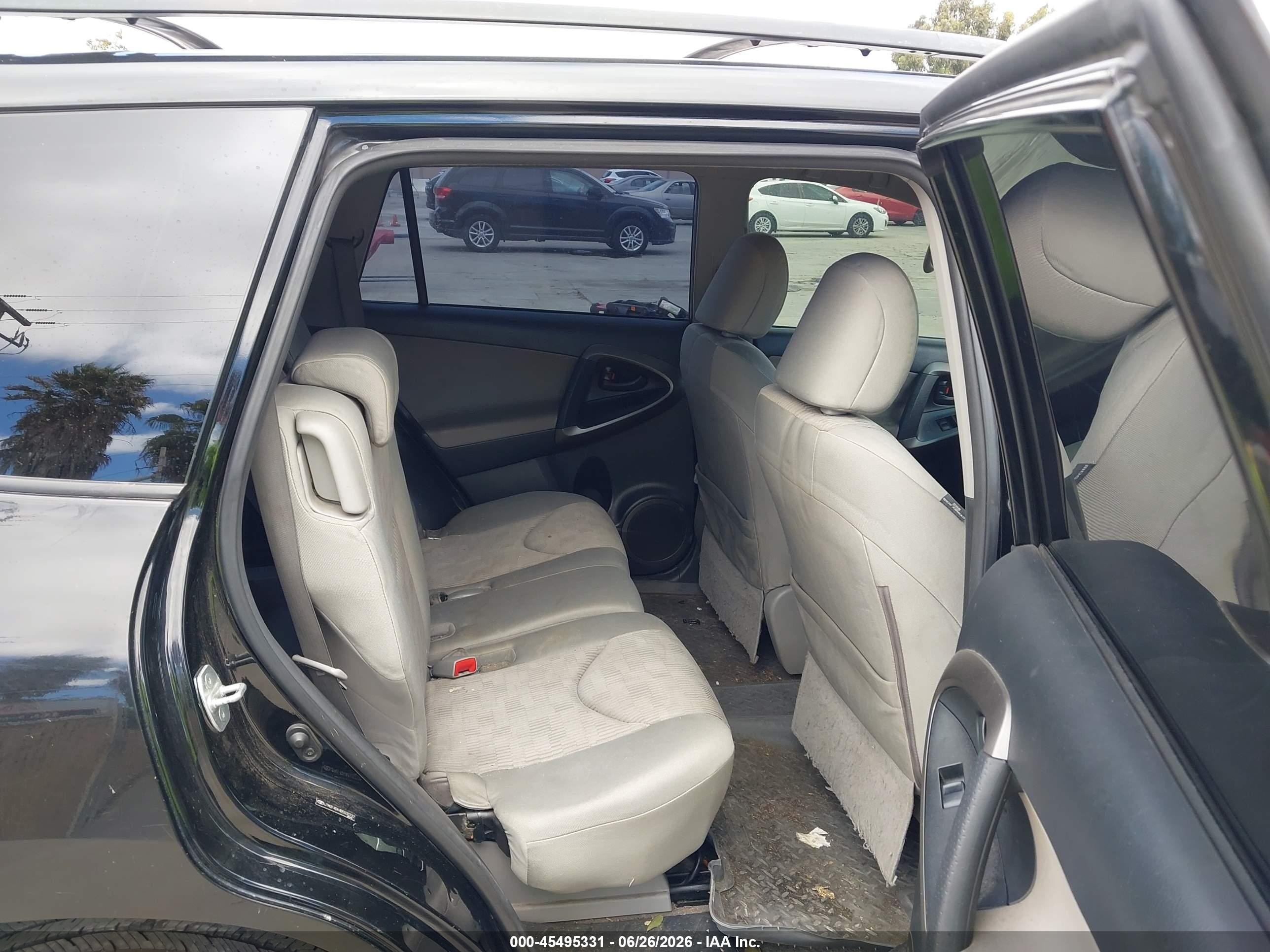 2011 Toyota Rav4   Black vin: JTMZF4DV4B5033737