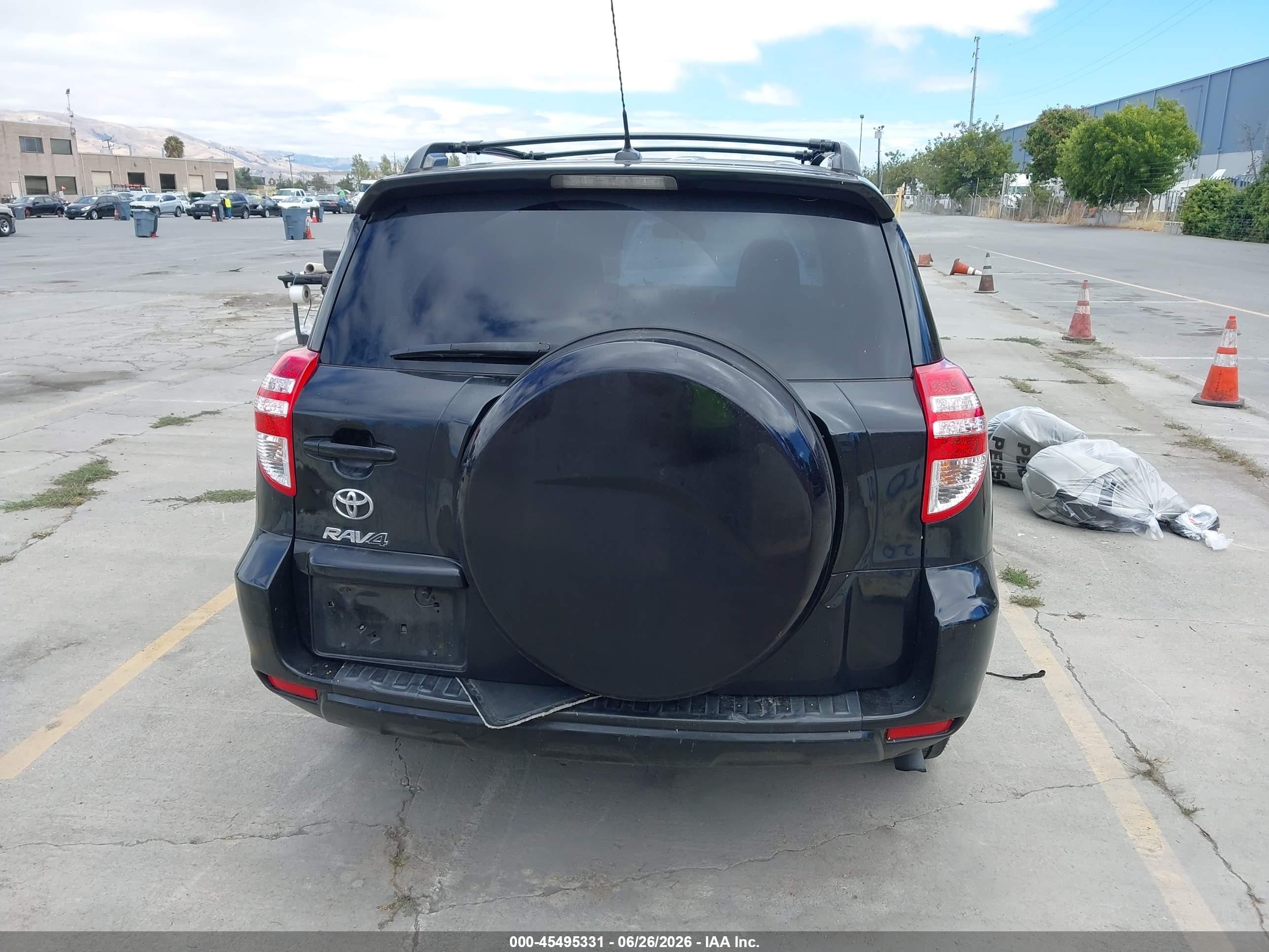 2011 Toyota Rav4   Black vin: JTMZF4DV4B5033737