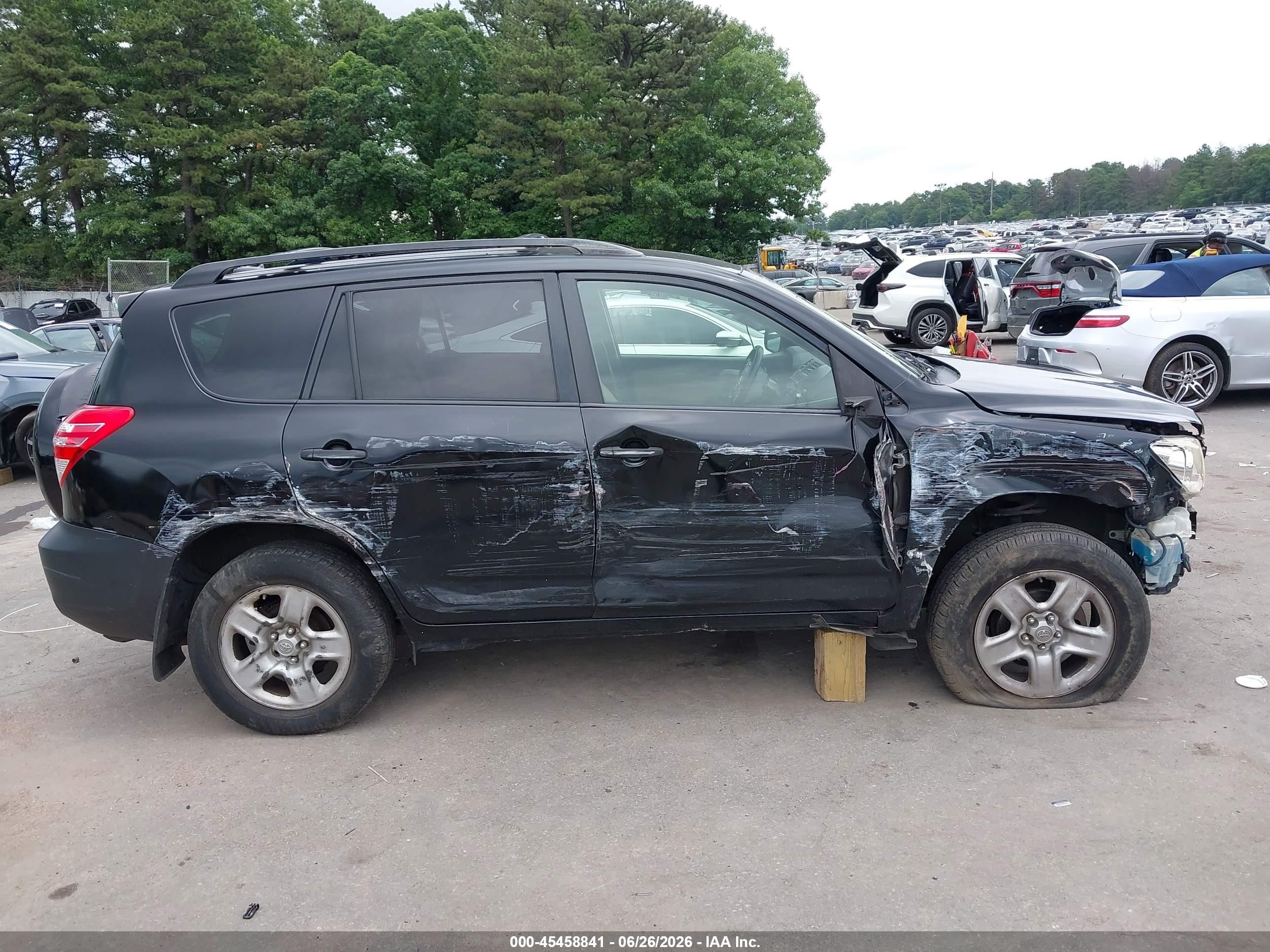 2012 Toyota Rav4   Black vin: JTMZF4DV4C5044884