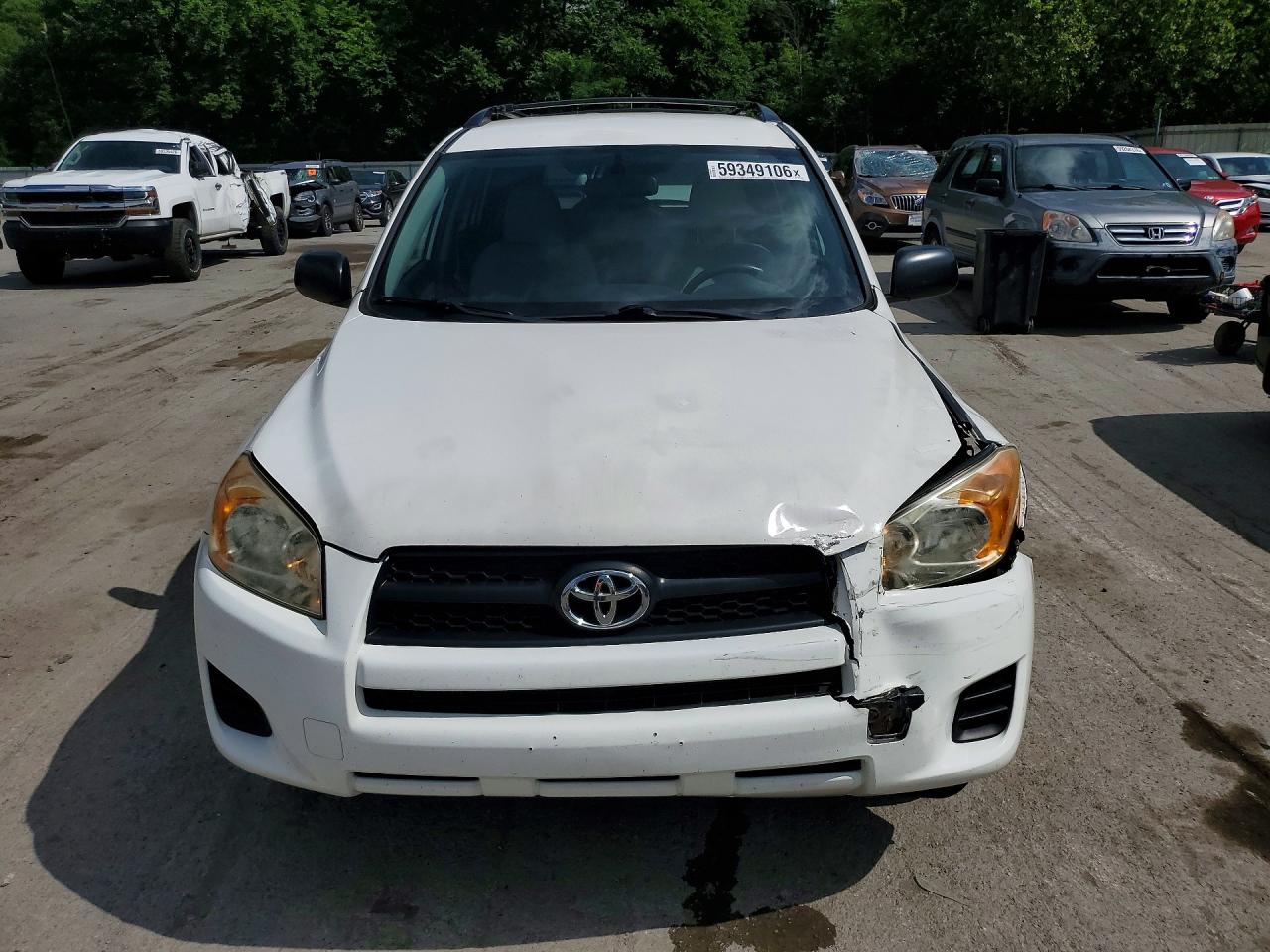 2010 Toyota Rav4 Base White vin: JTMZF4DV6A5019711