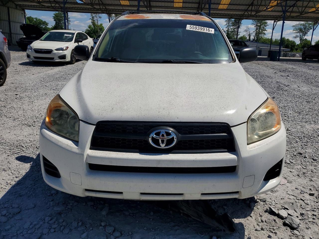 2010 Toyota Rav4 Base White vin: JTMZF4DV6A5028652