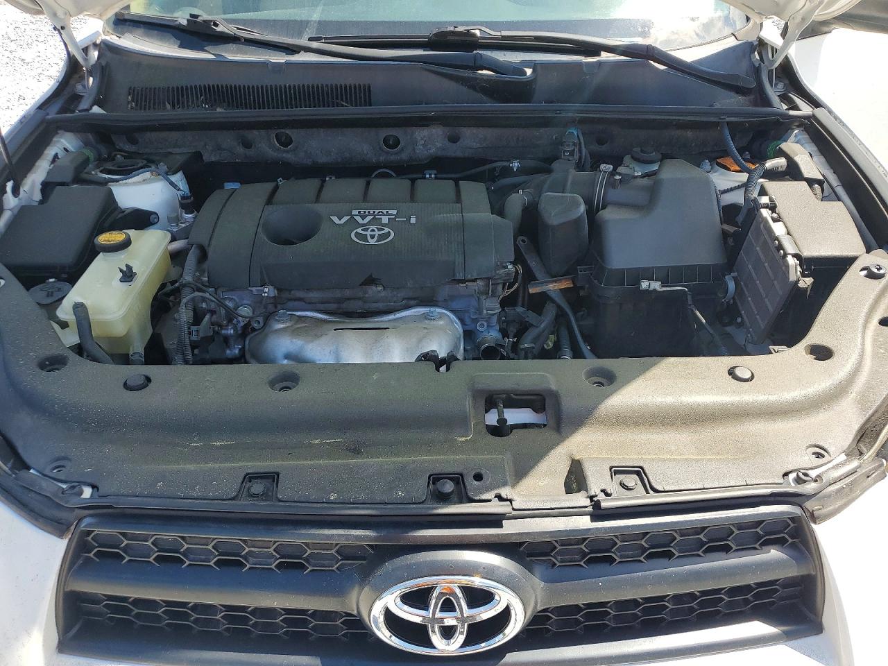 2010 Toyota Rav4 Base White vin: JTMZF4DV6A5028652