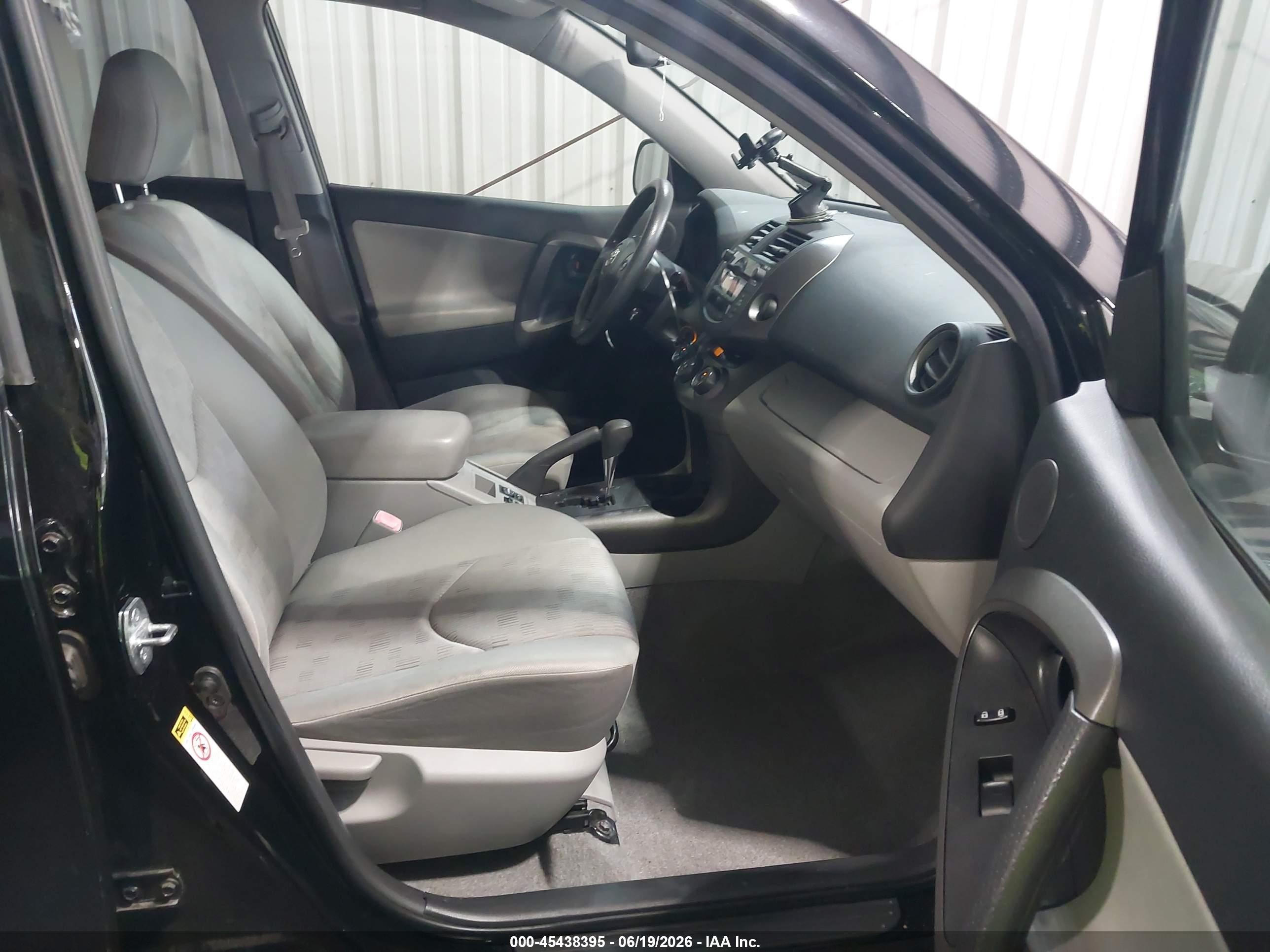 2010 Toyota Rav4   Black vin: JTMZF4DV6AD017138