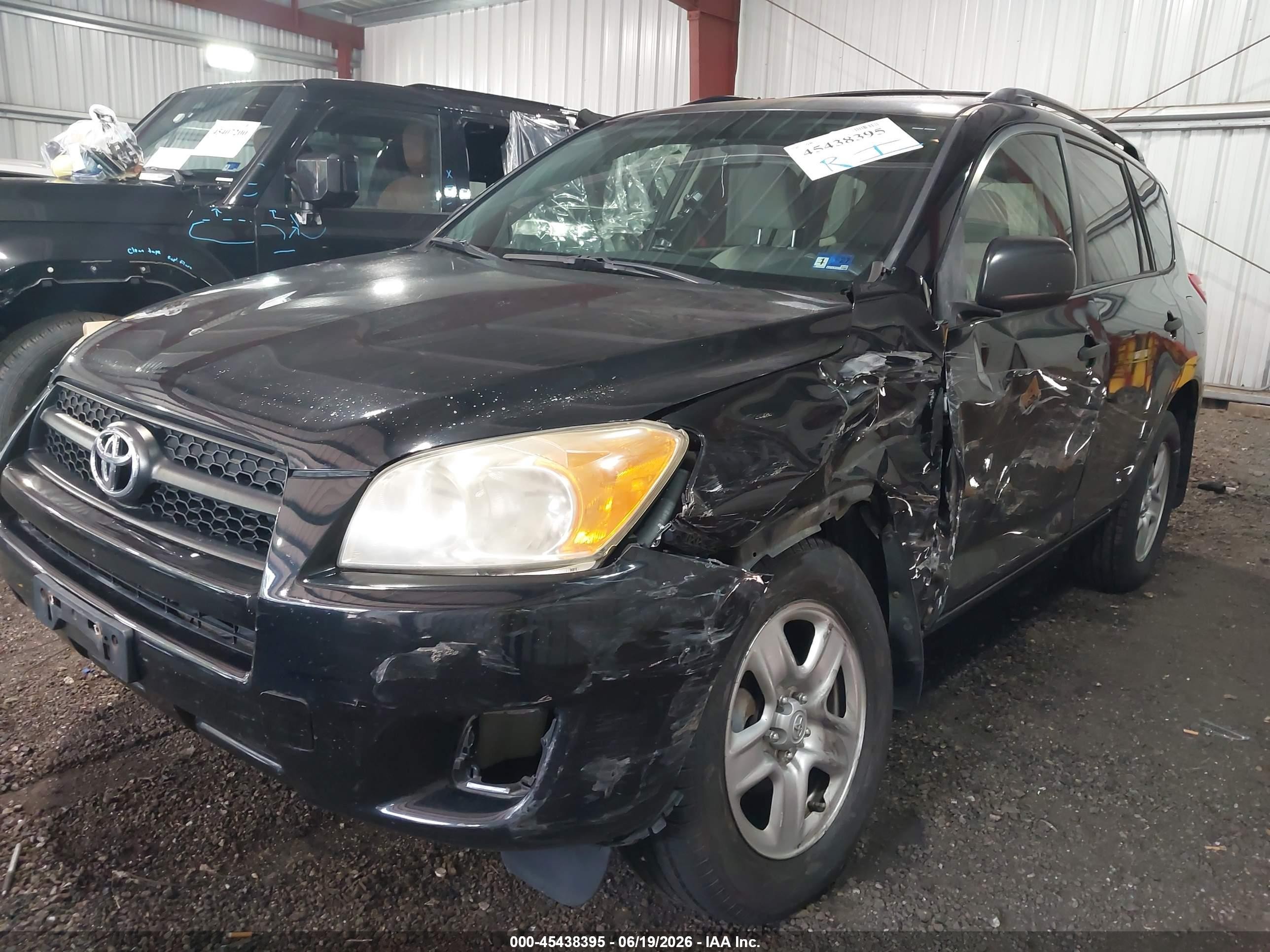2010 Toyota Rav4   Black vin: JTMZF4DV6AD017138