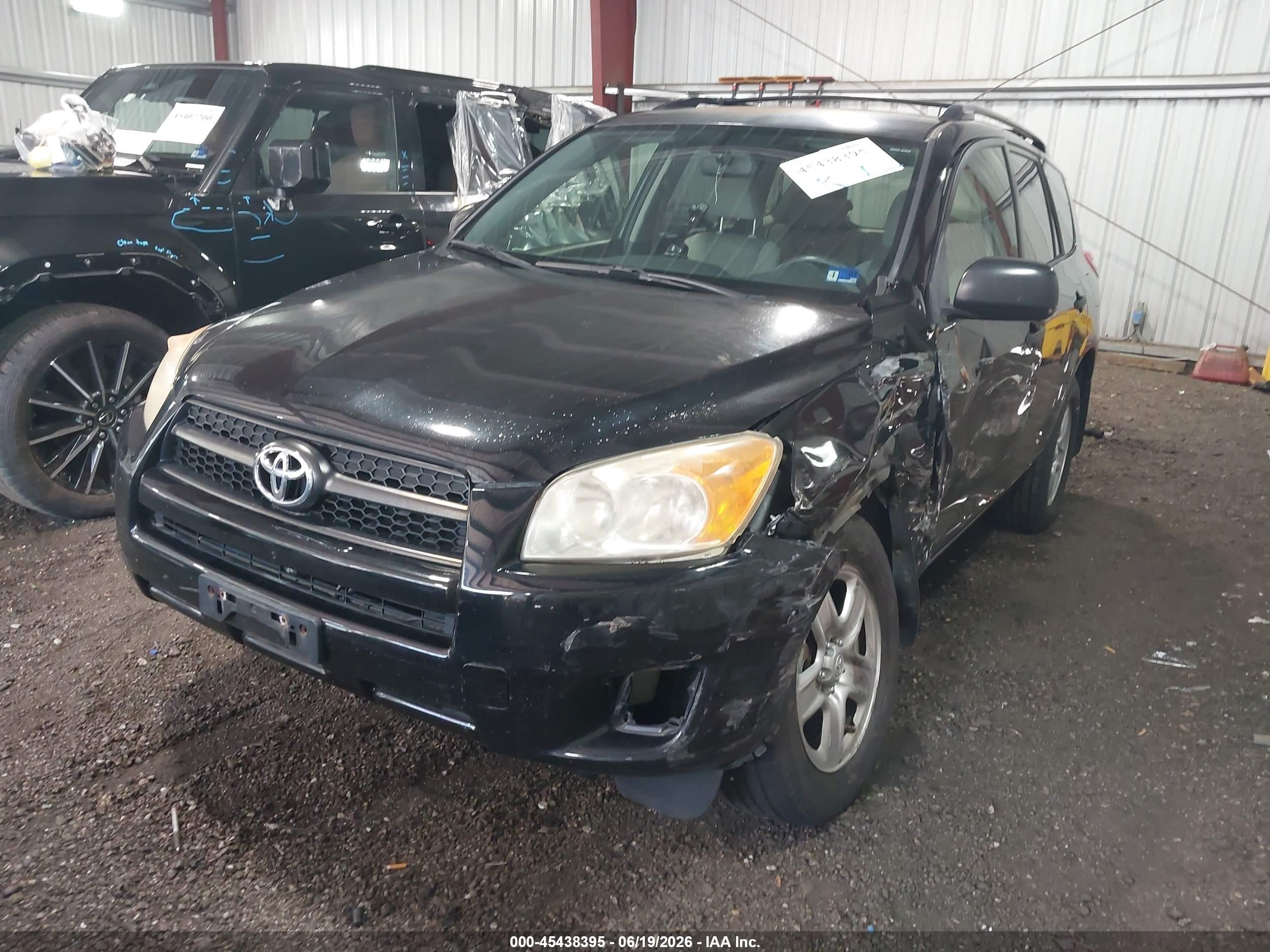 2010 Toyota Rav4   Black vin: JTMZF4DV6AD017138